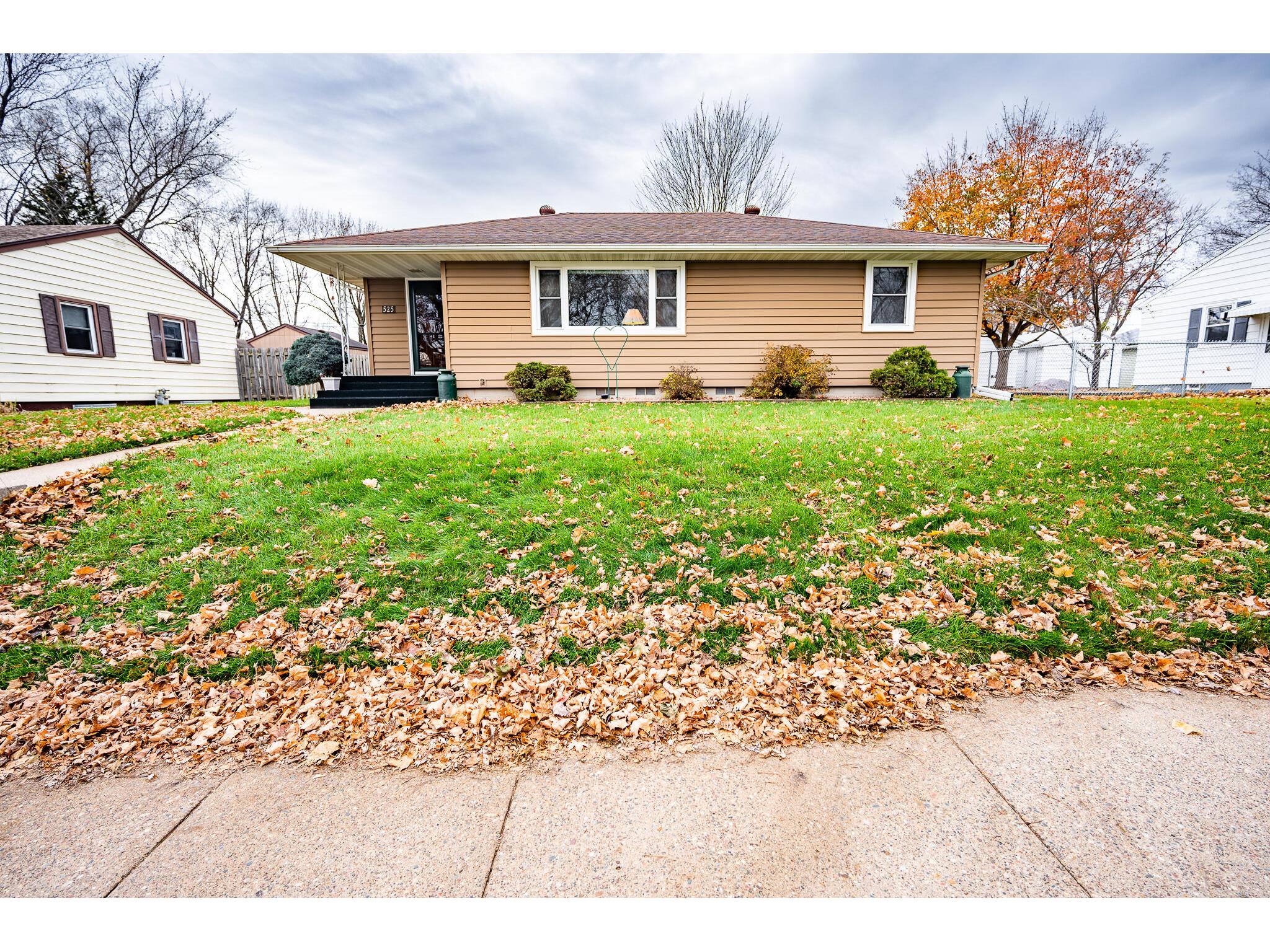 525 11th Ave N, Onalaska, WI, 54650 MLS 1817541 Edina Realty