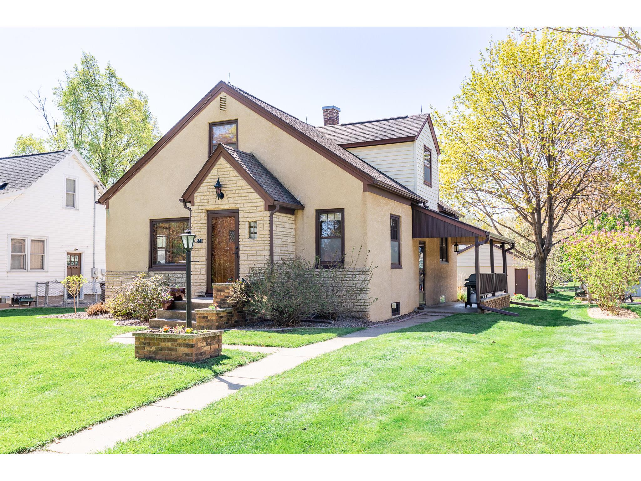 531 Franklin St W, West Salem, WI 54669 MLS 1738871 Edina Realty