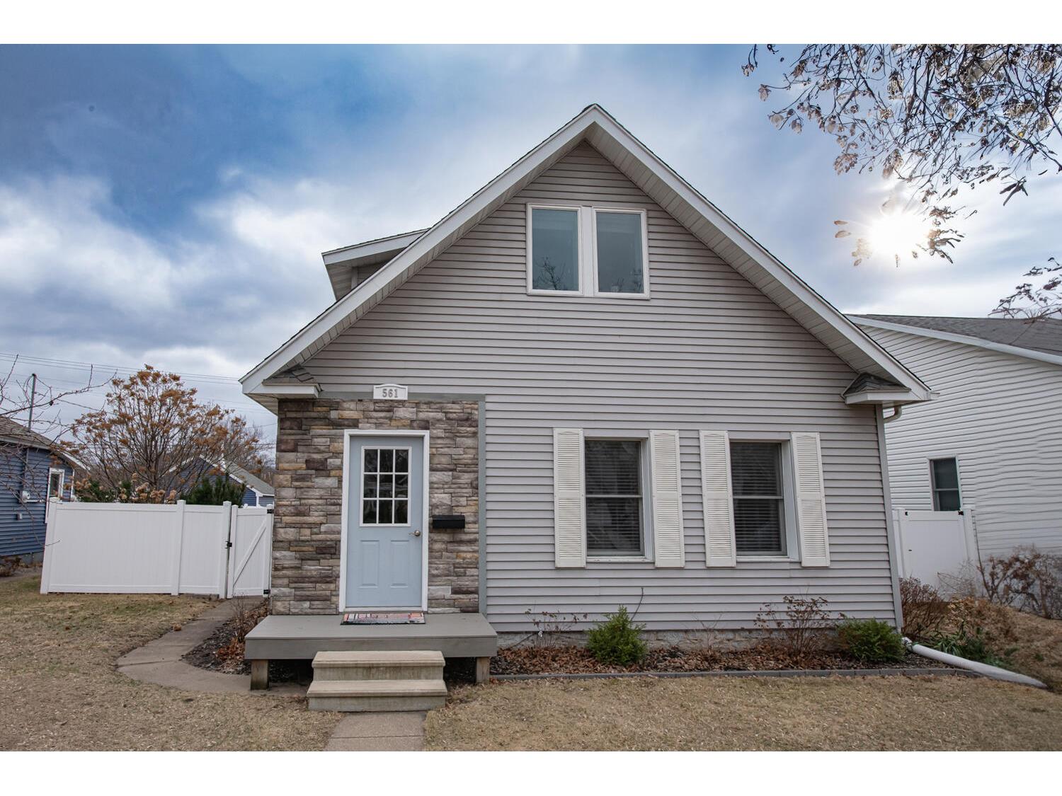 561 8th Winona MN 55987 1912770 image1