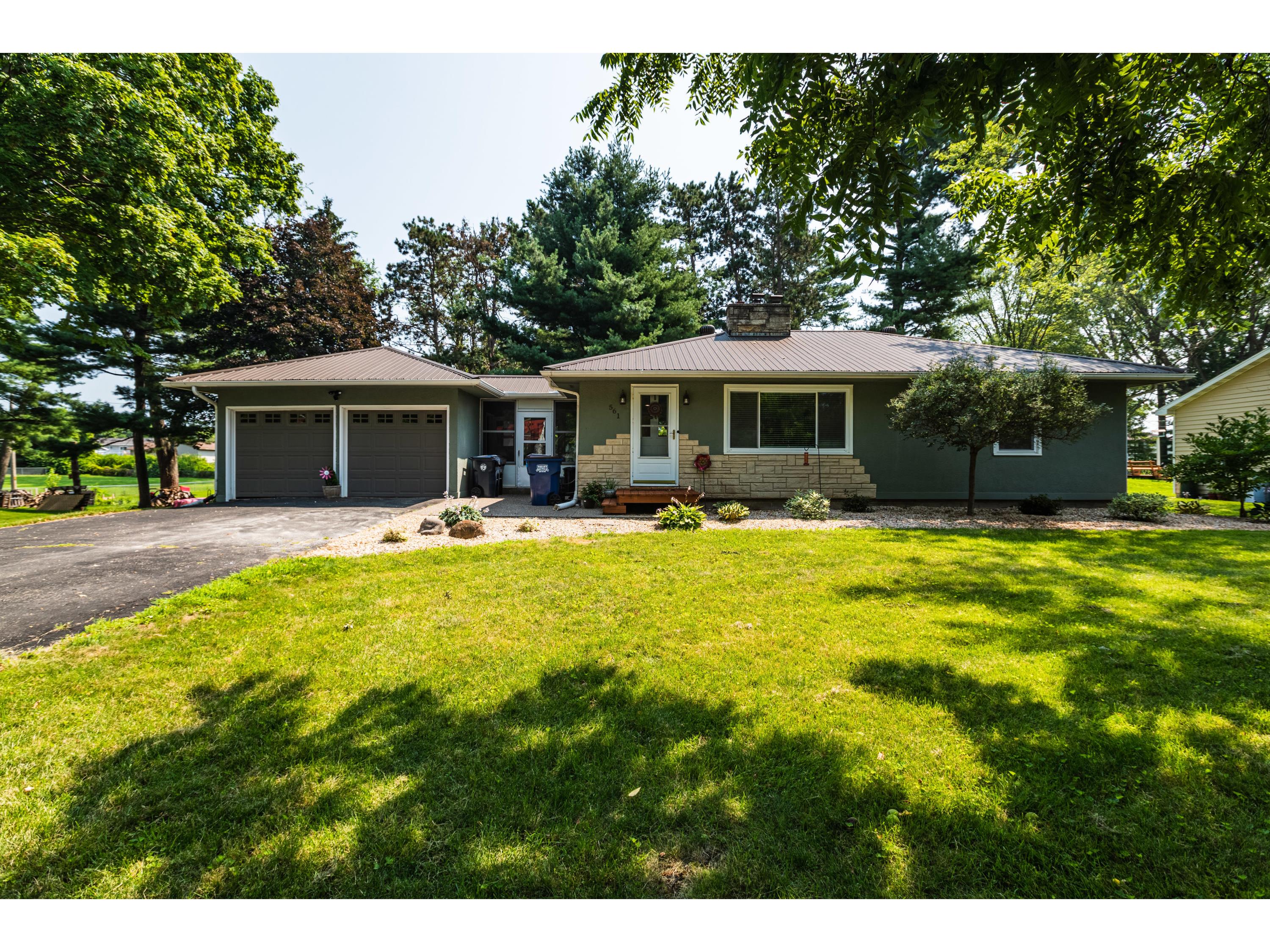 561 Court Rd, Onalaska, WI, 54650 MLS 1754557 Edina Realty