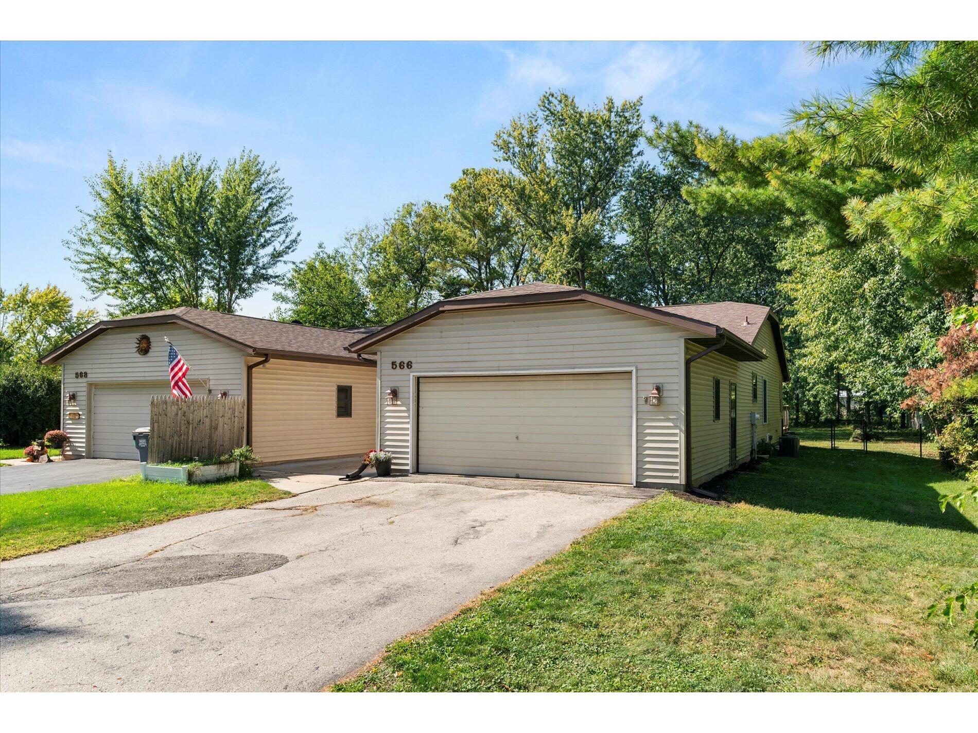 566 Court Onalaska WI 54650 1895165 image1