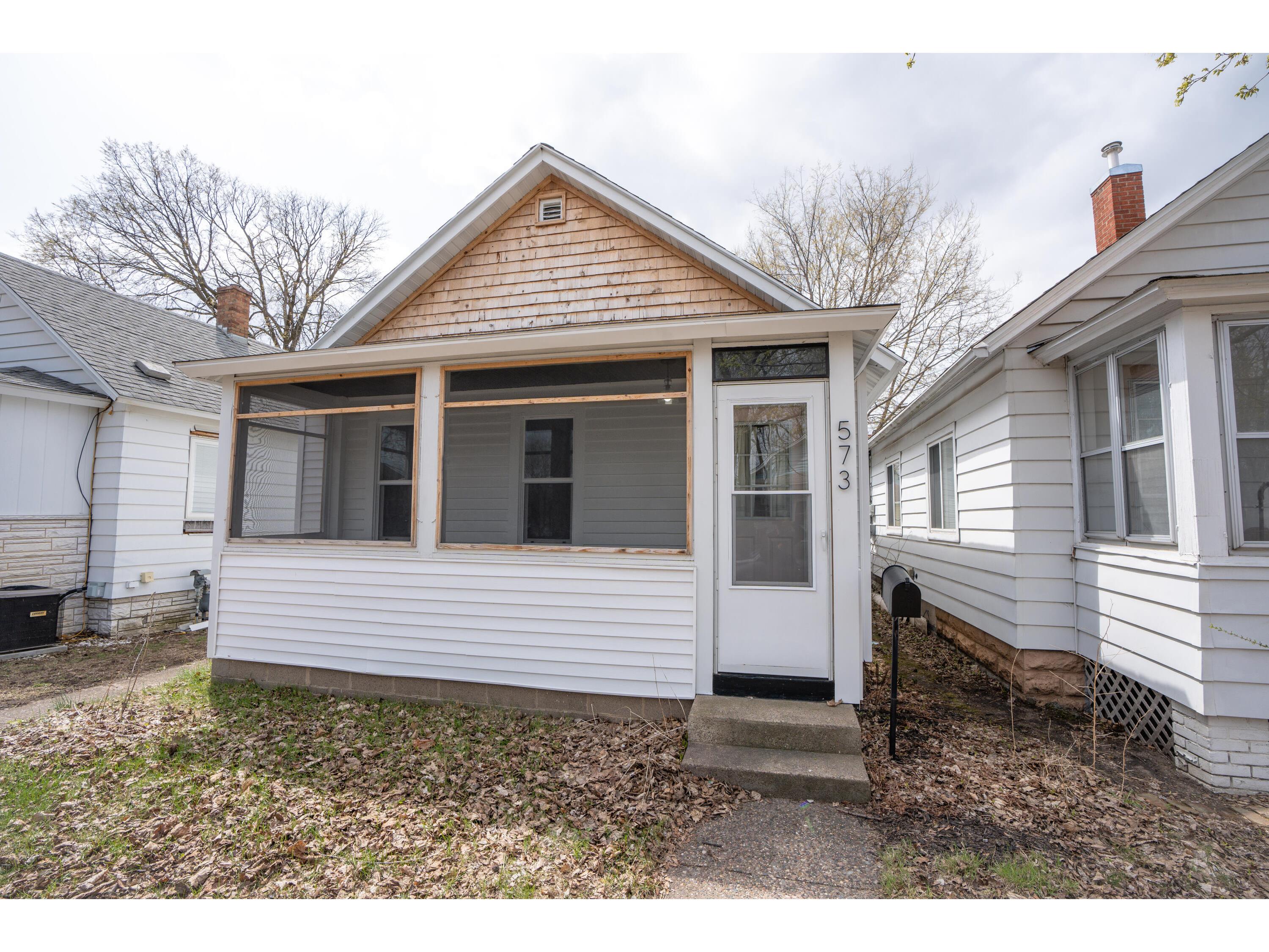 573 8th Winona MN 55987 1832210 image1