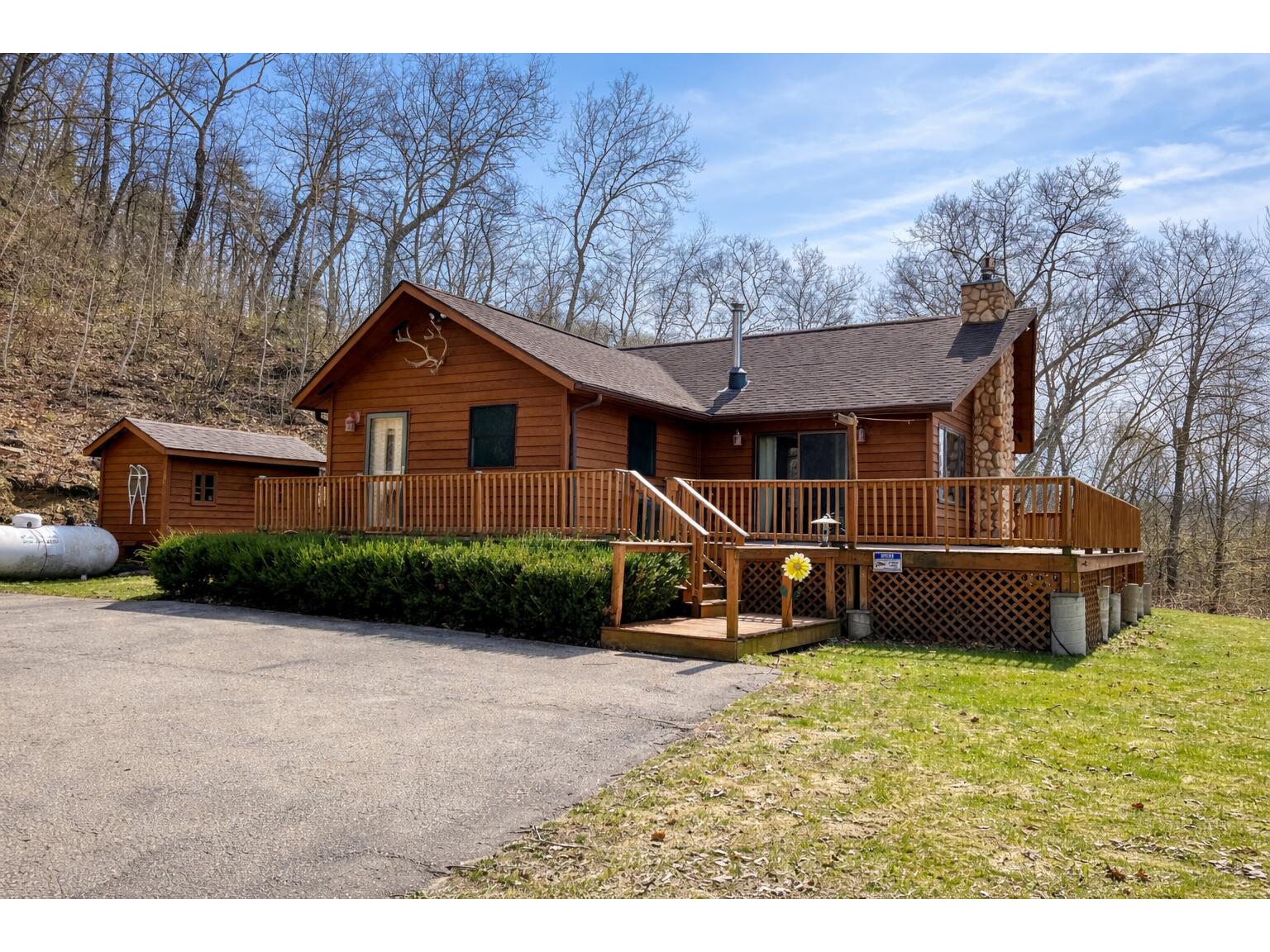 57751 Rainbow Freeman WI 54628 1957976 image1