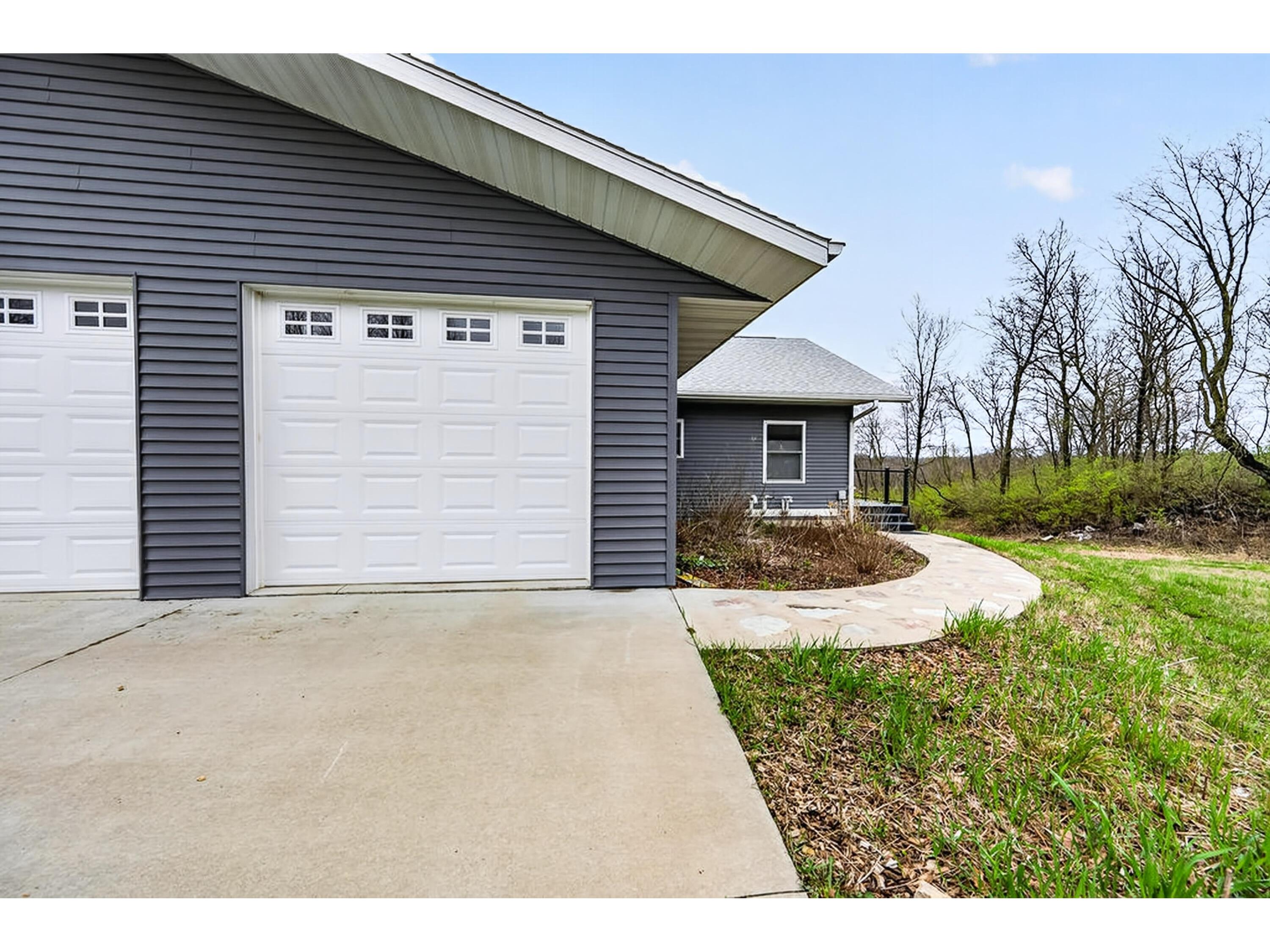59144 Lucky Seneca WI 54626 1957926 image33