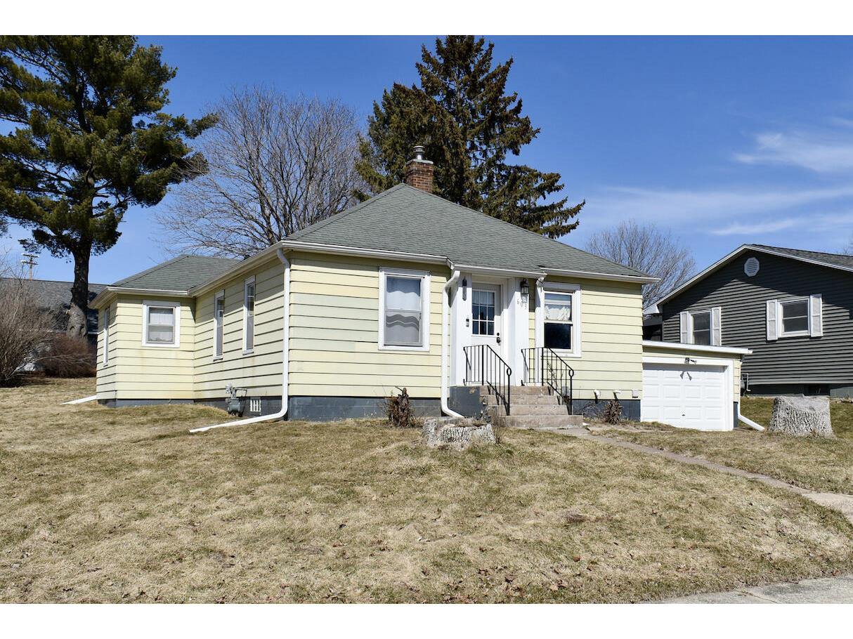 603 Lincoln Caledonia MN 55921 1828607 image1