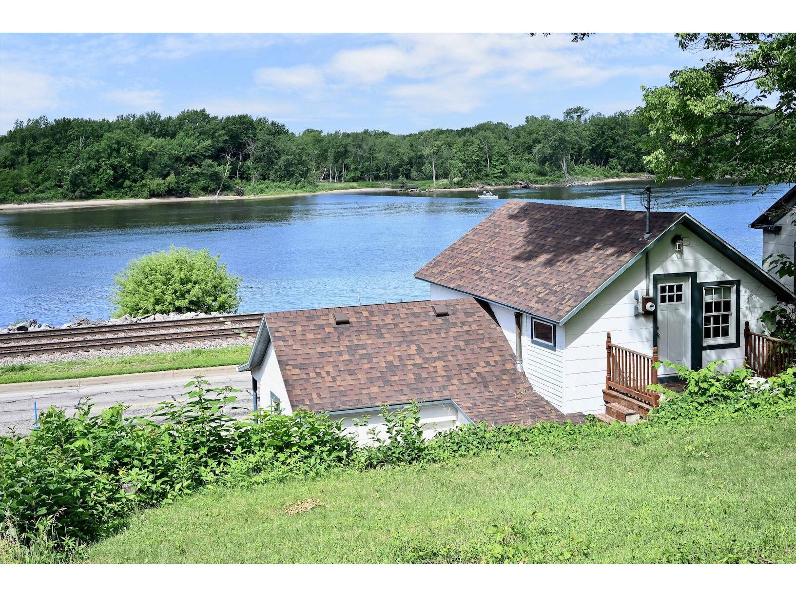 603 S Main Alma WI 54610 1968517 image22