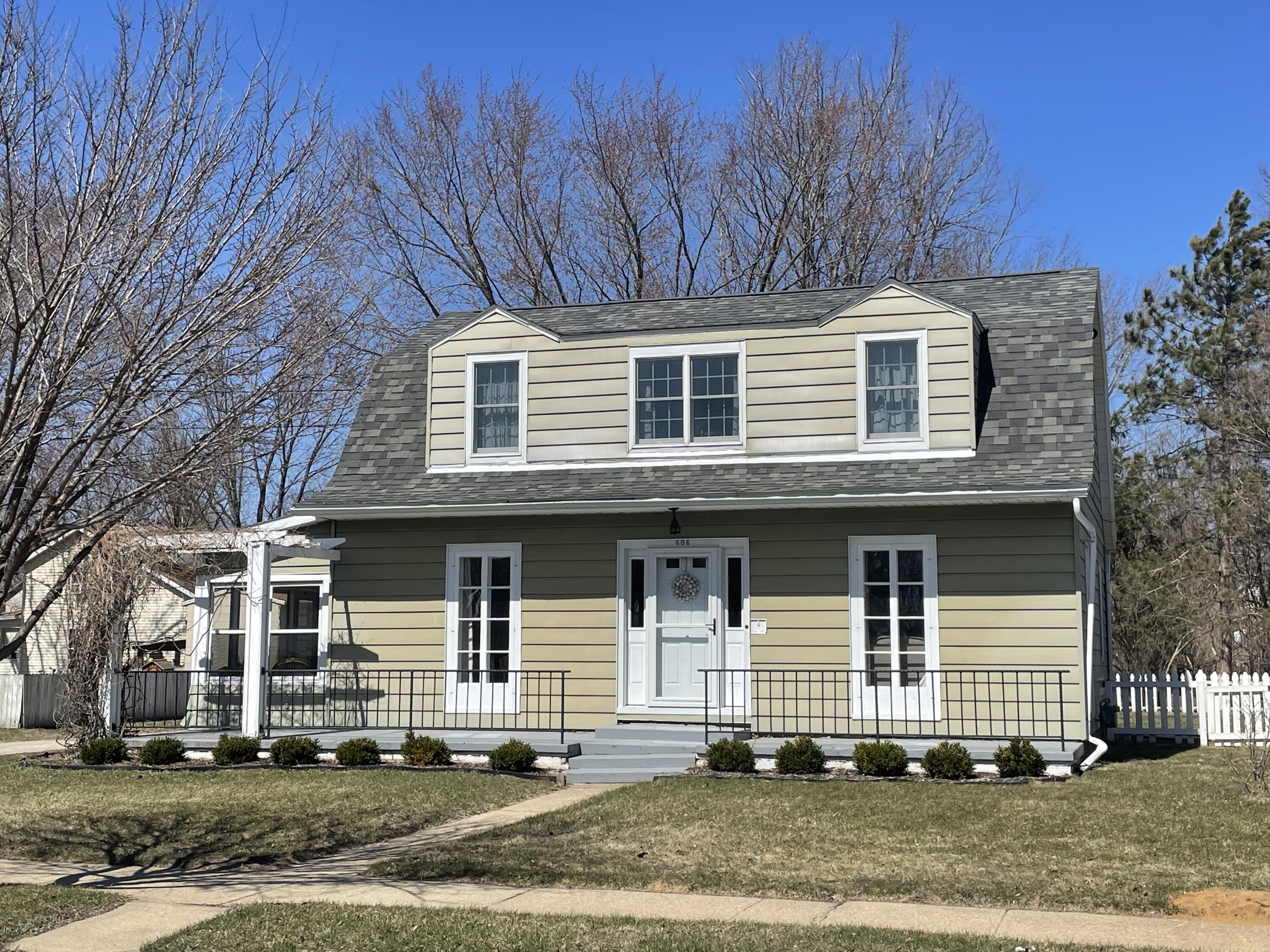 606 E Main Sparta WI 54656 1829732 image1