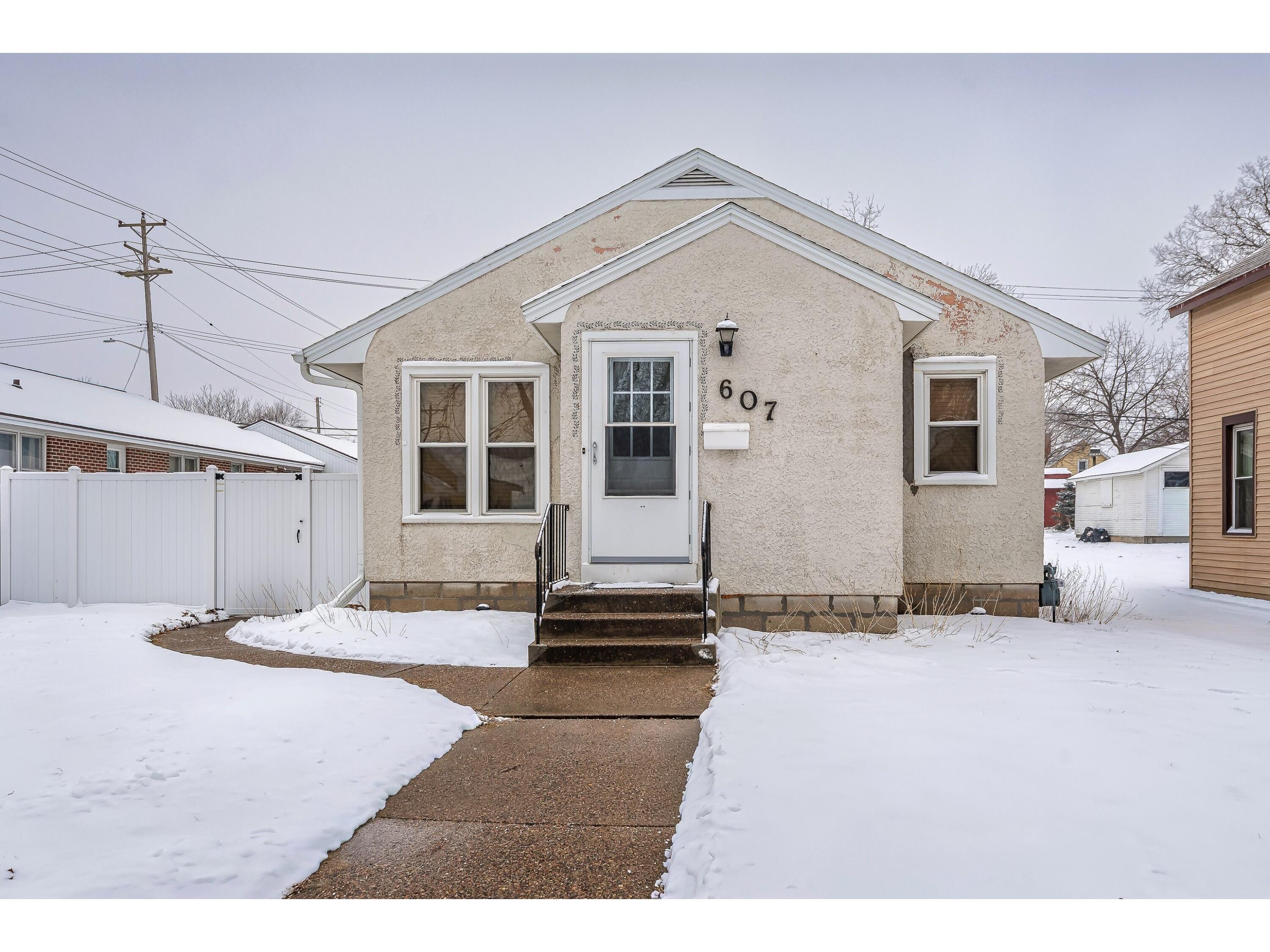 607 Liberty La Crosse WI 54603 1946217 image1