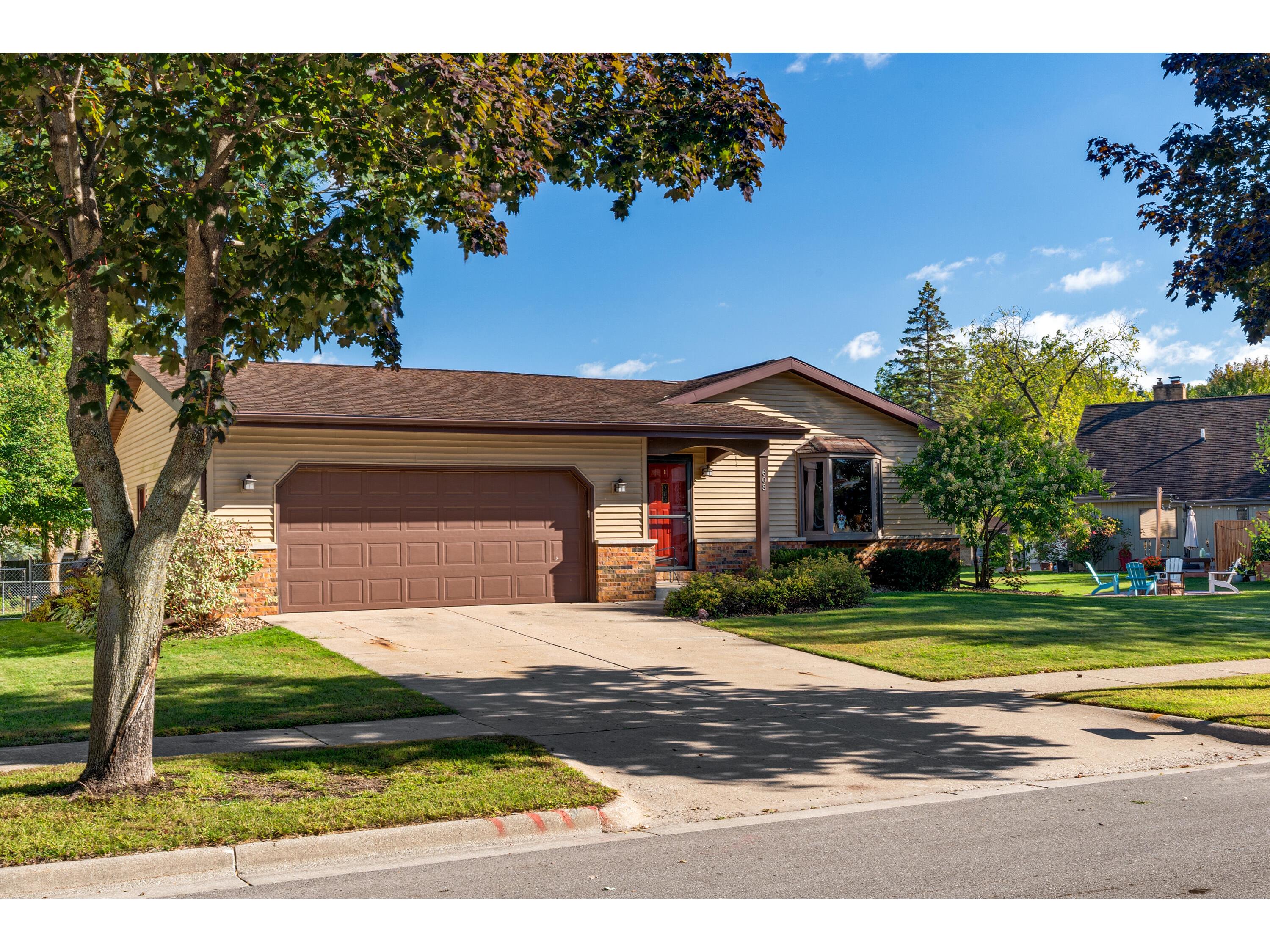 608 8th Onalaska WI 54650 1937903 image1