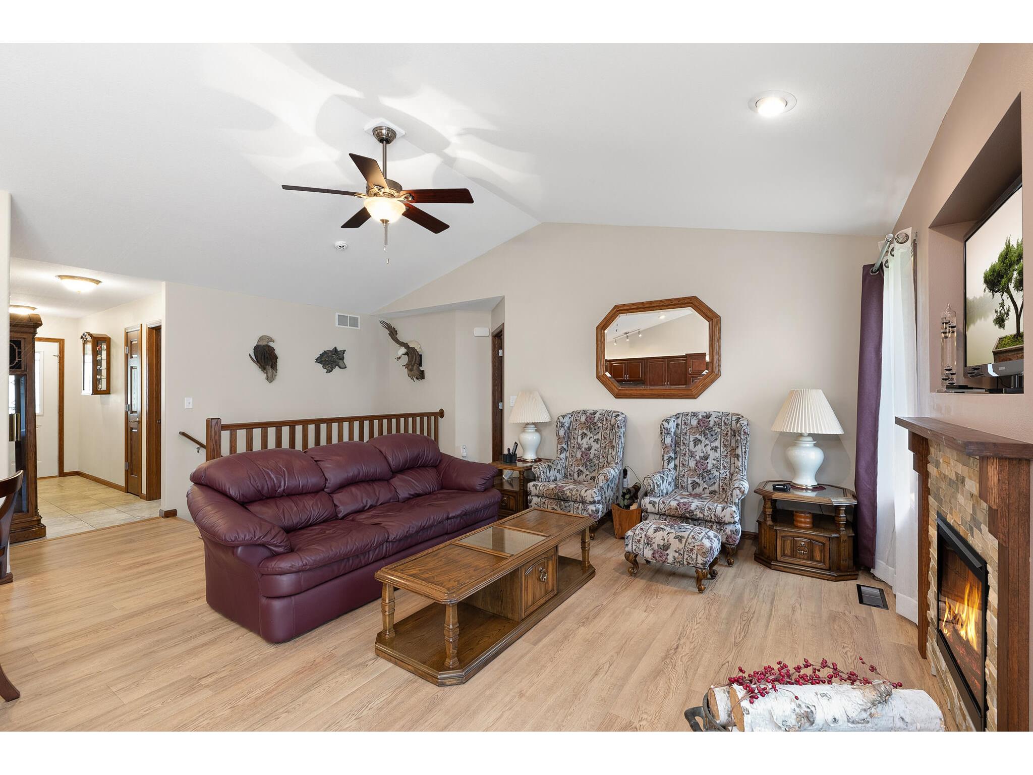 609 4th Onalaska WI 54650 1965024 image5