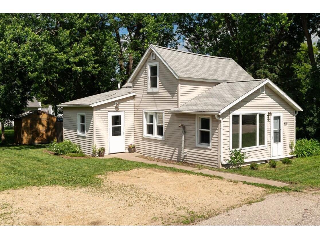 610 N Center Viroqua WI 54665 1924423 image1