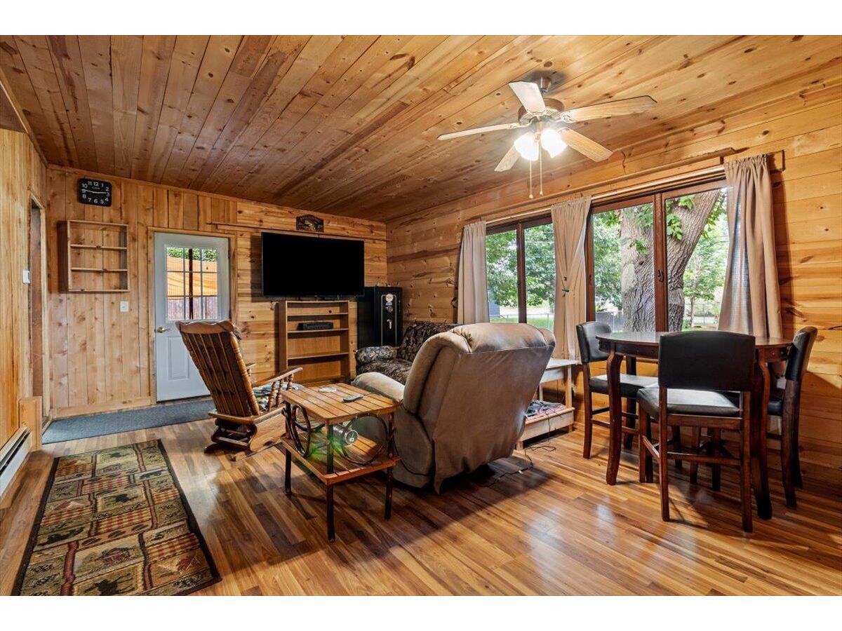 611 1st Holmen WI 54636 1972224 image15