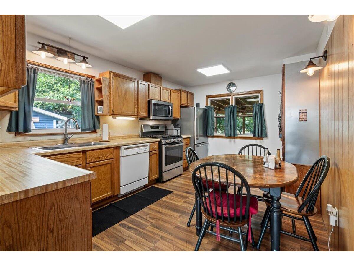611 1st Holmen WI 54636 1972224 image21