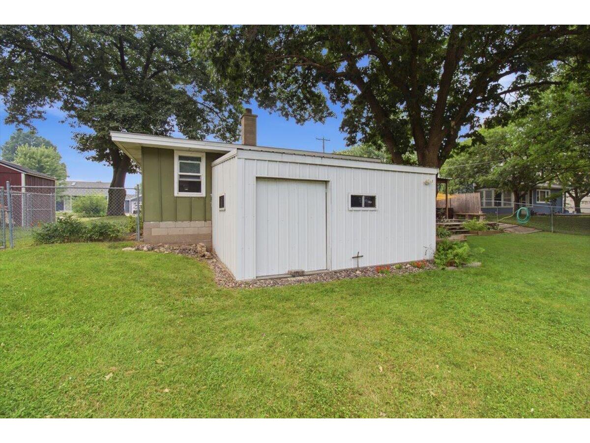 611 1st Holmen WI 54636 1972224 image6