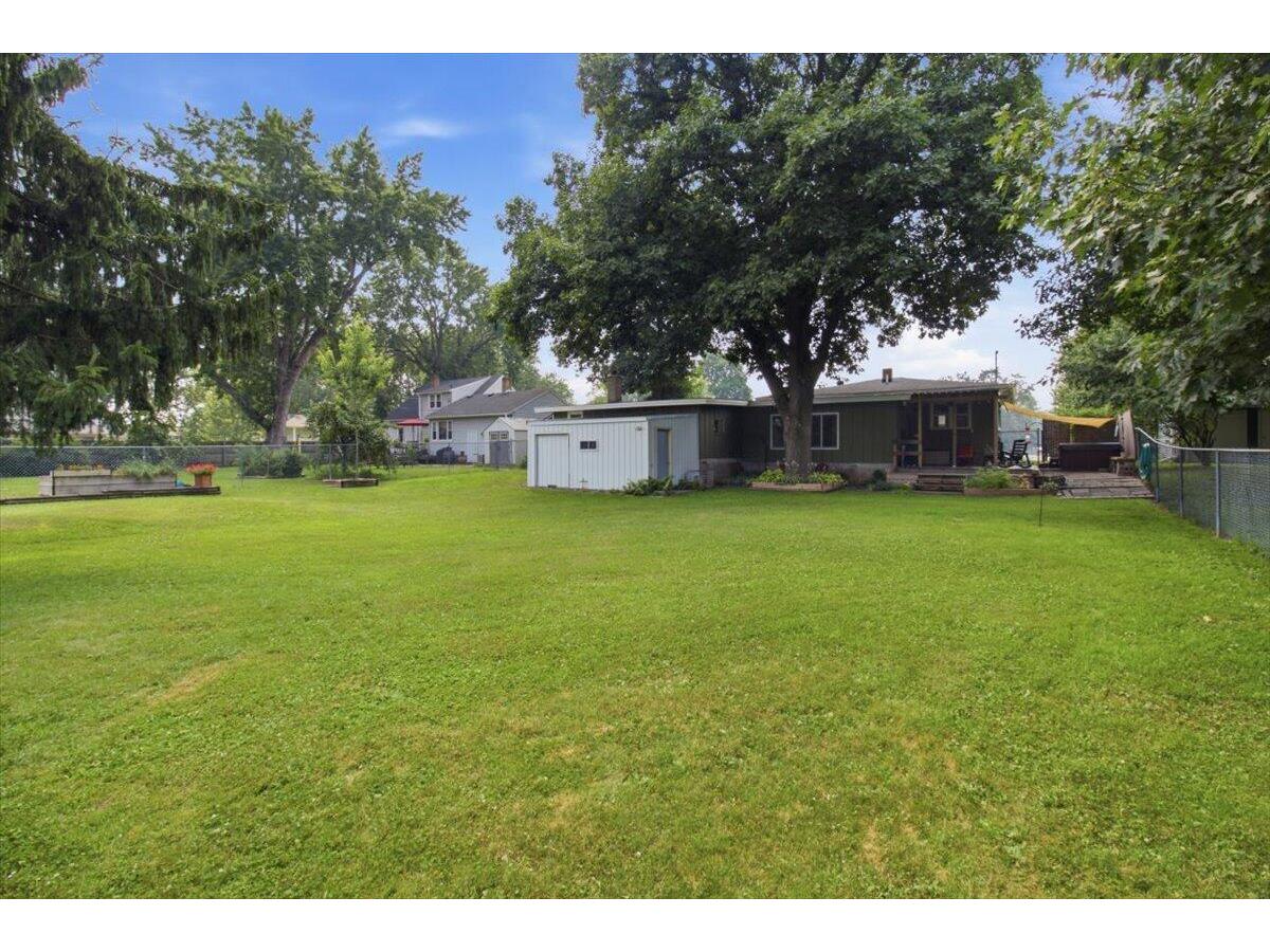 611 1st Holmen WI 54636 1972224 image8