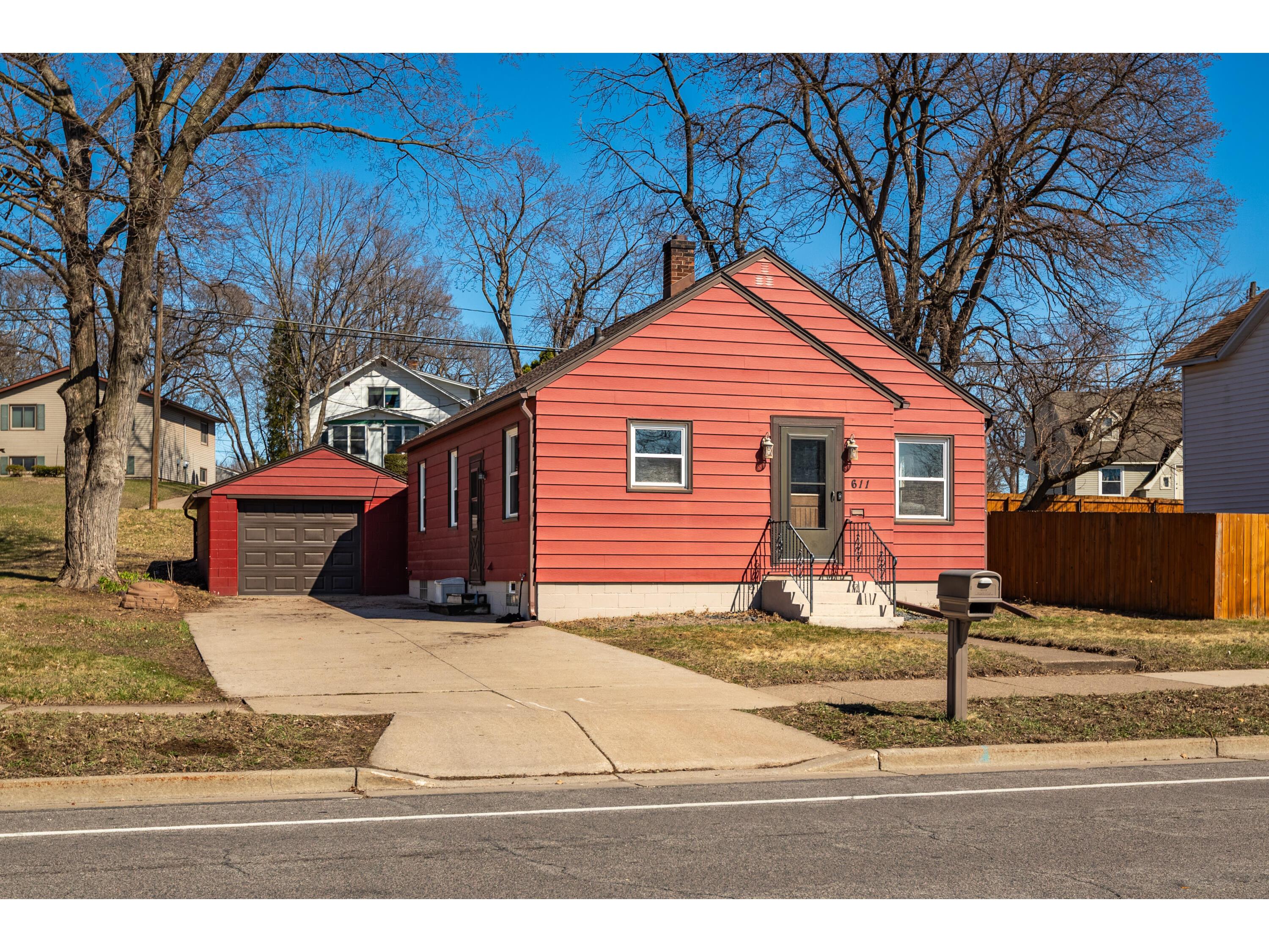 611 3rd Onalaska WI 54650 1911848 image1