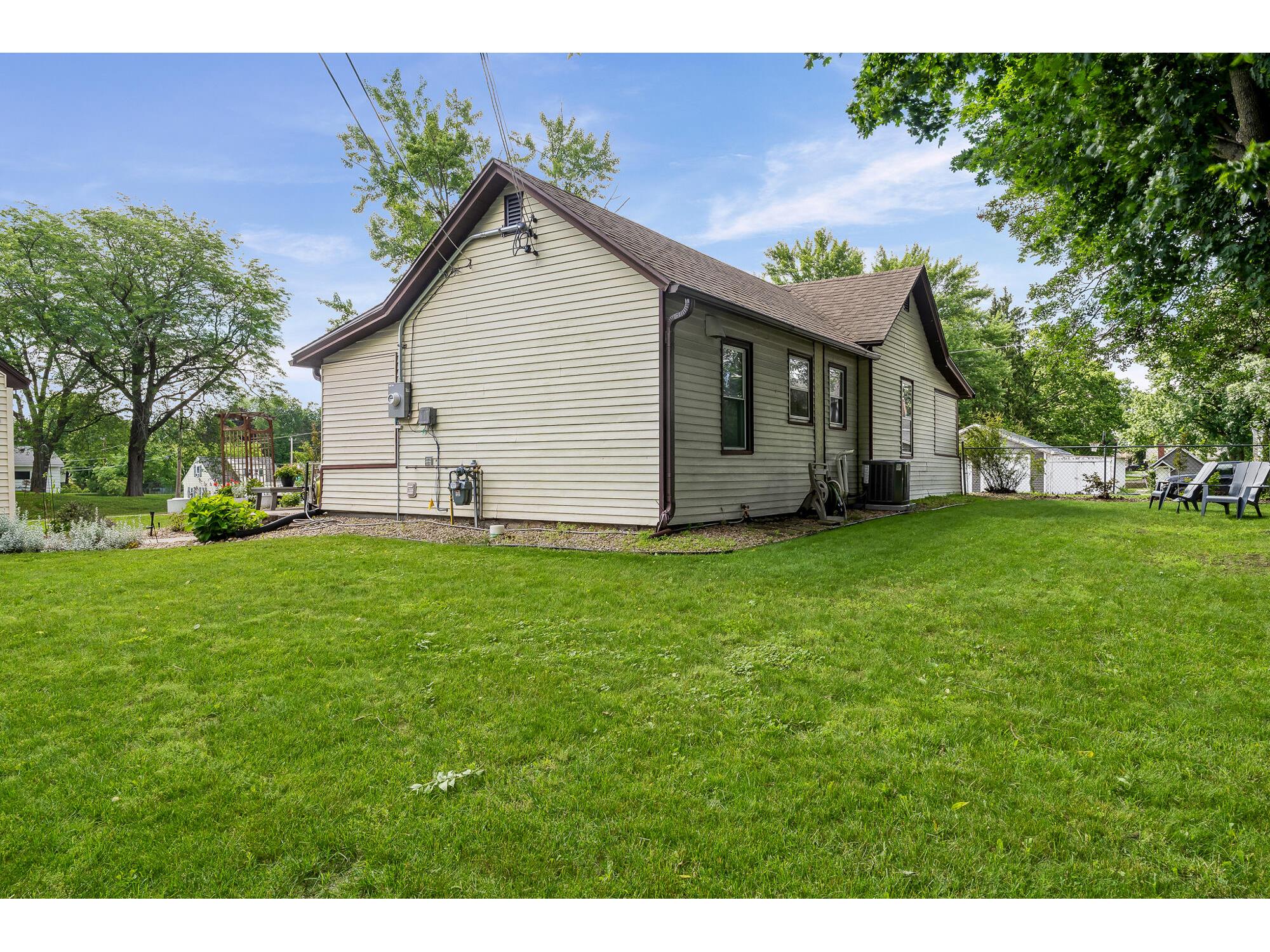 611 Monroe Onalaska WI 54650 1969213 image27