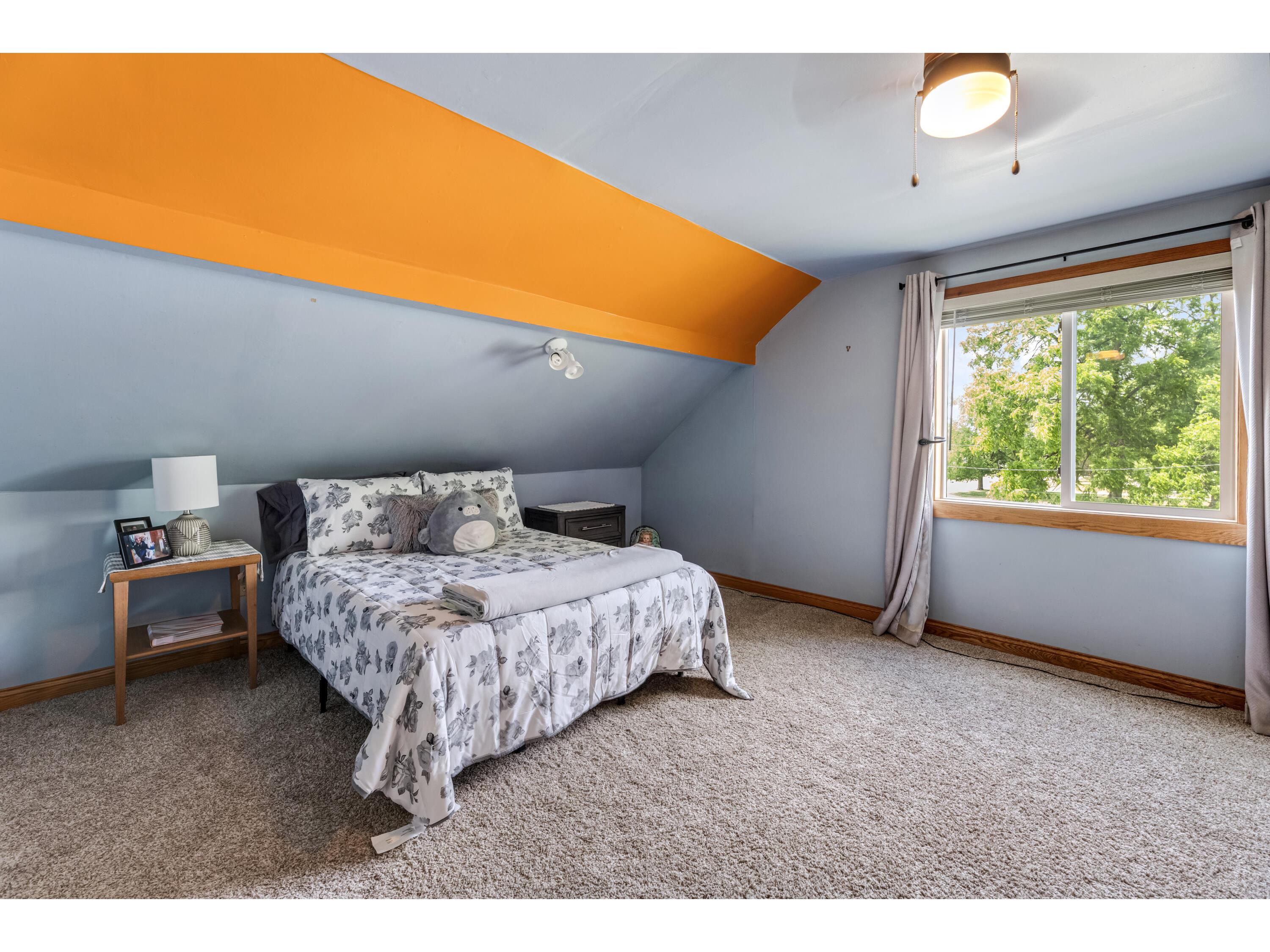 612 E Broadway Blair WI 54616 1965921 image14