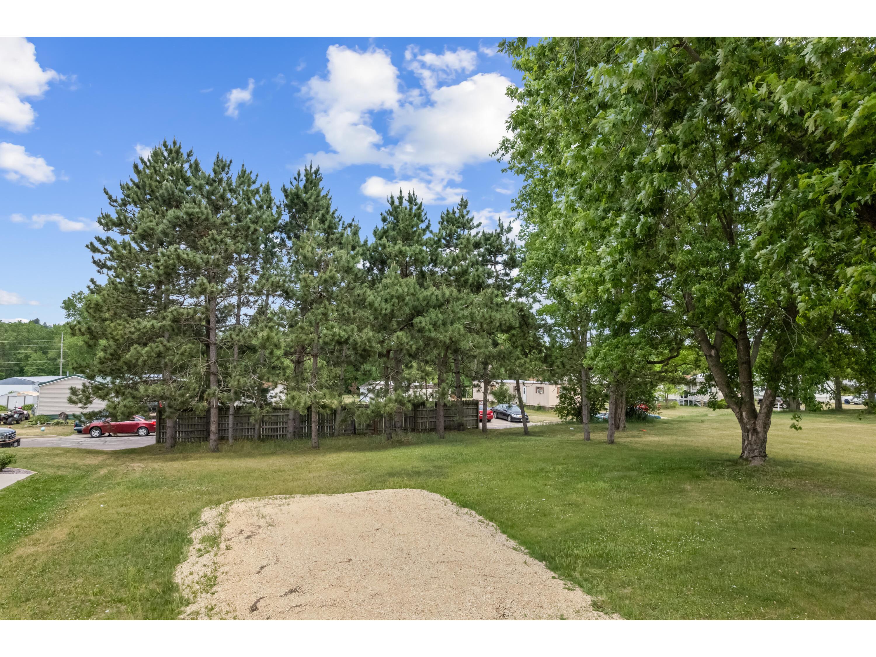 612 E Broadway Blair WI 54616 1965921 image18