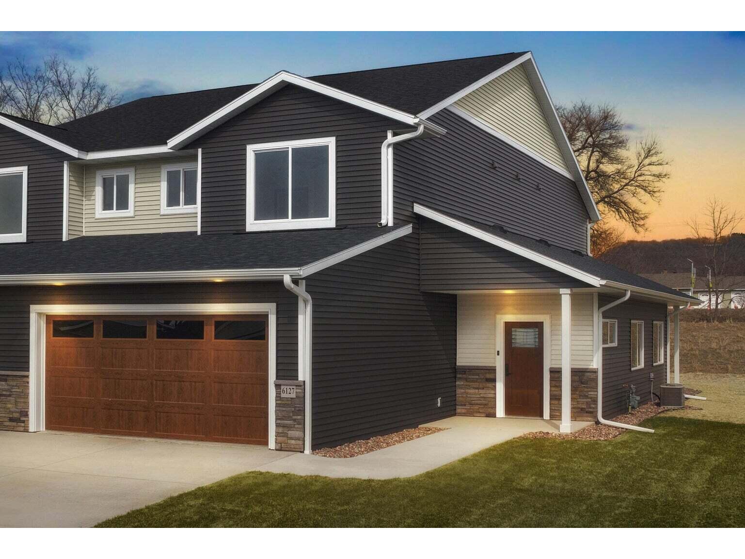 6127 River Run La Crosse WI 54601 1856300 image1