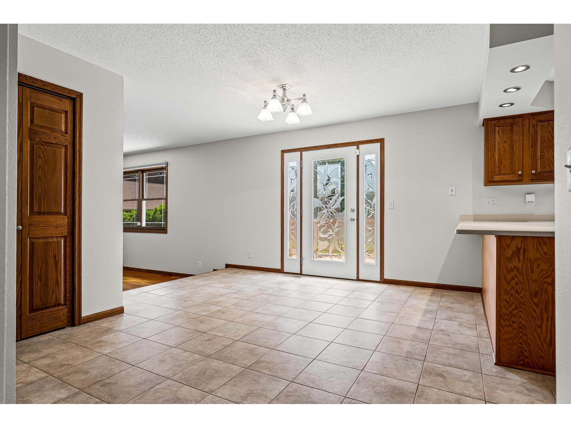 616 Grove Onalaska WI 54650 1970622 image12