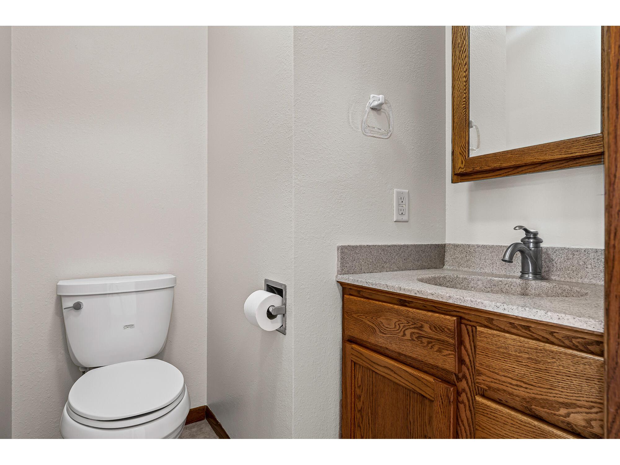 616 Grove Onalaska WI 54650 1970622 image17