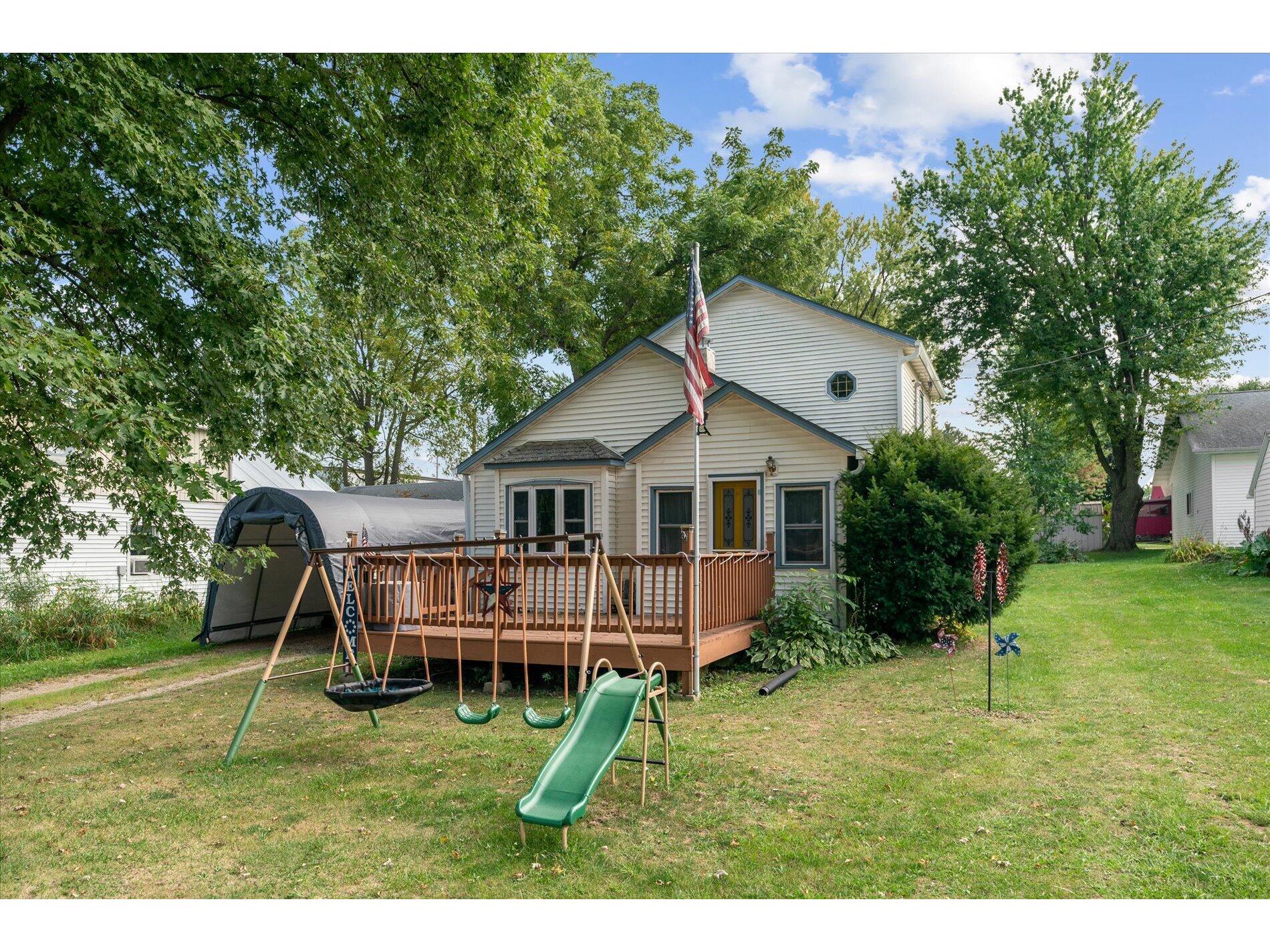 617 E Linton Viroqua WI 54665 1890017 image1