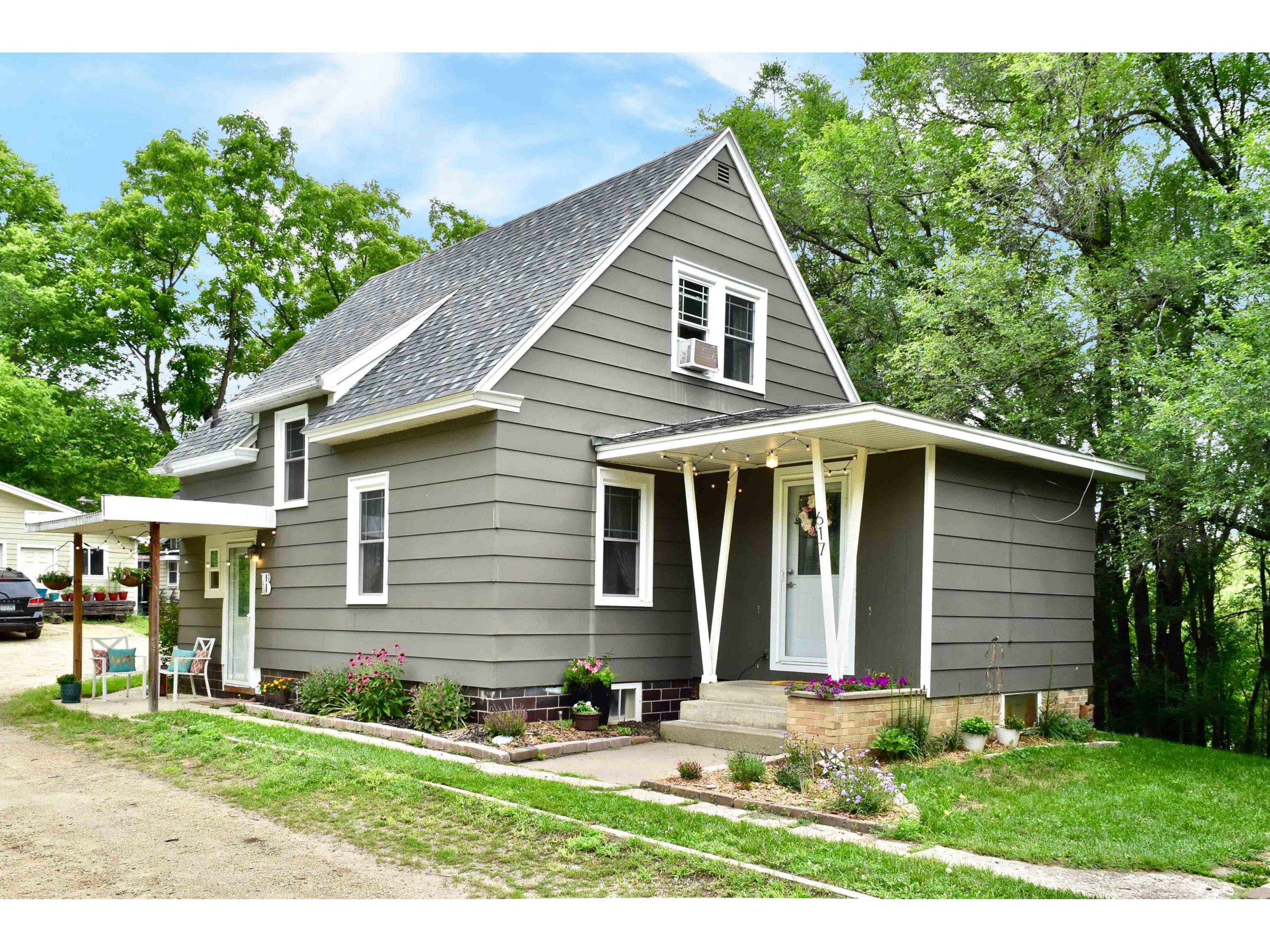 617 Grant ST S, Houston, MN 55943 MLS 1751567 Edina Realty