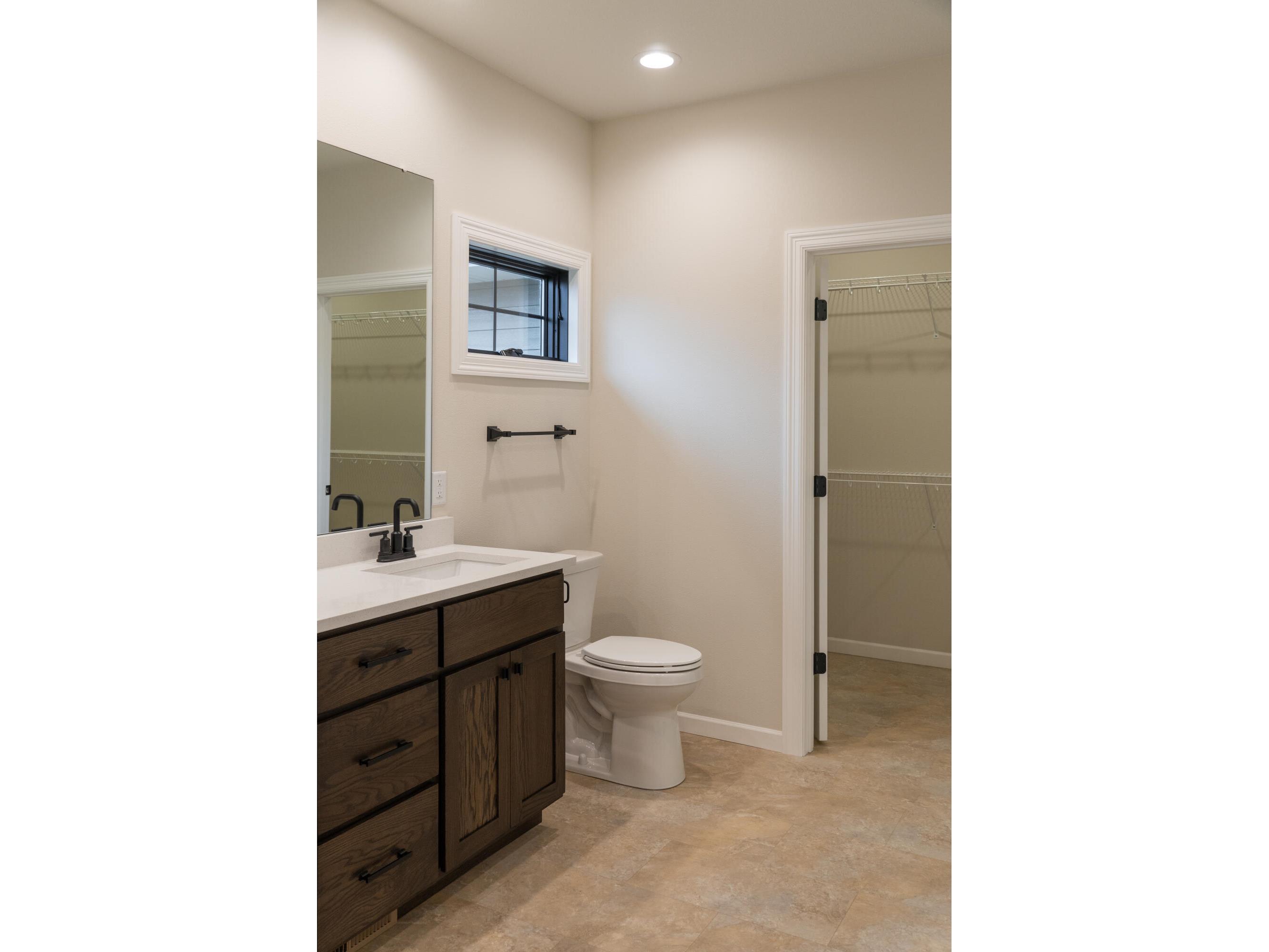 618 Johnson Onalaska WI 54650 1945667 image16