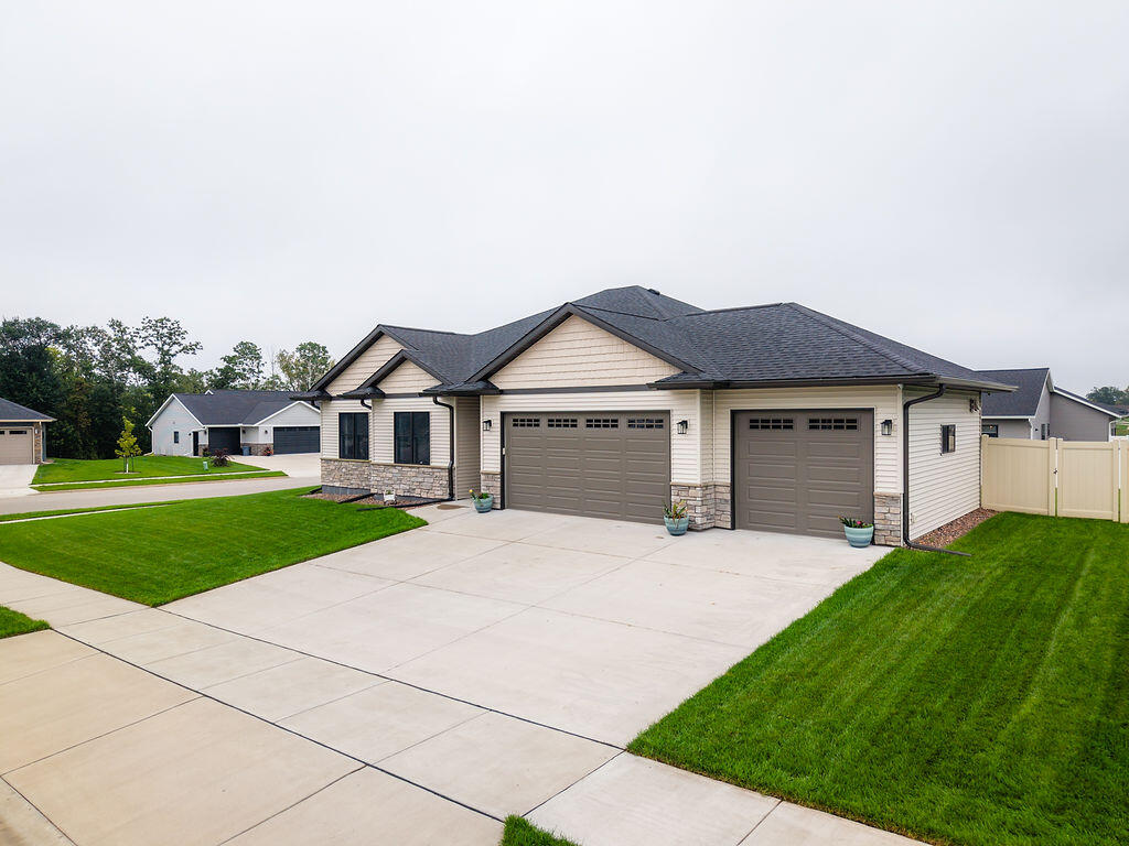 618 Silver Holmen WI 54636 1936971 image1