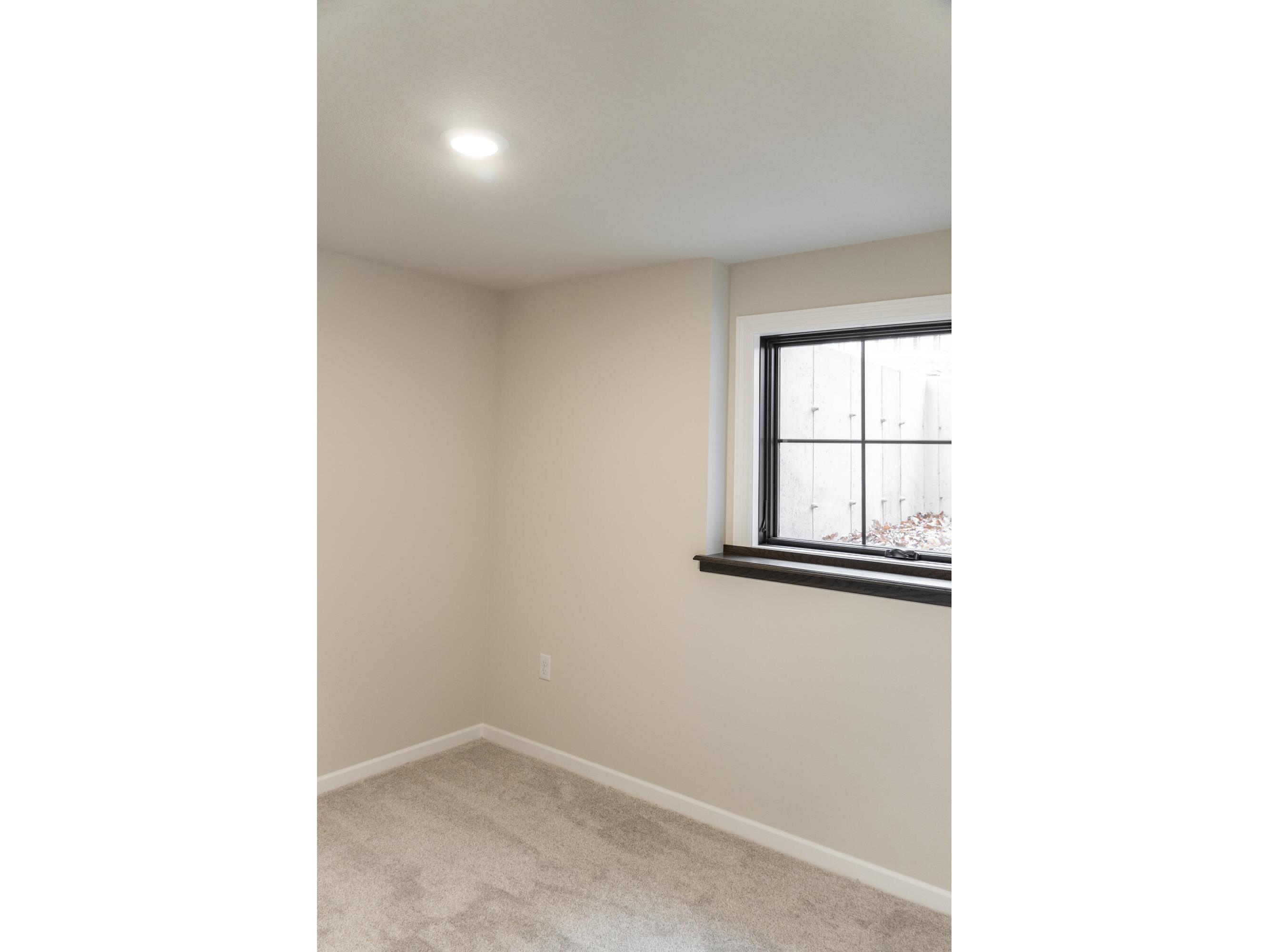 619 Johnson Onalaska WI 54650 1945668 image25