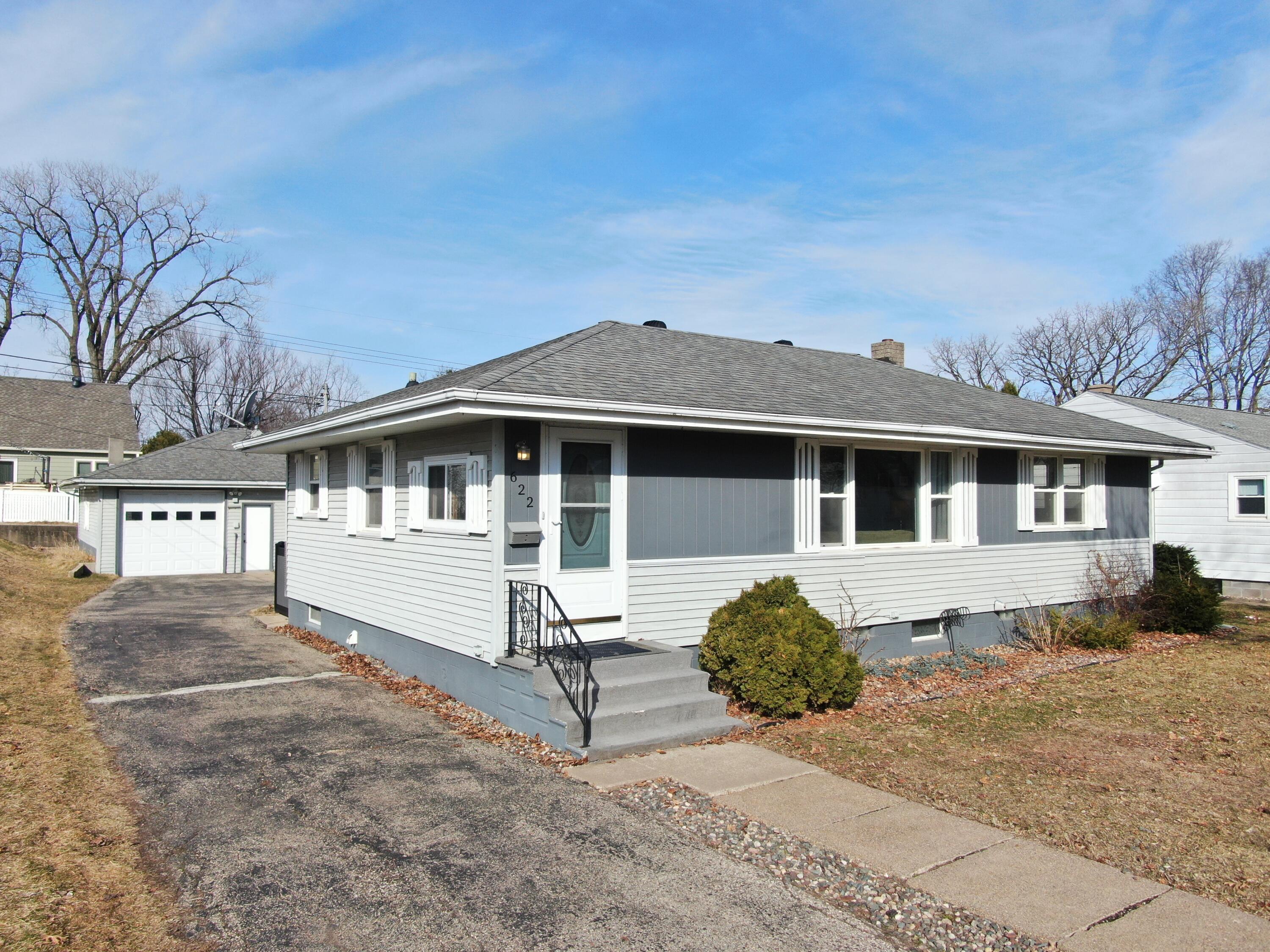 622 9th Onalaska WI 54650 1953839 image1