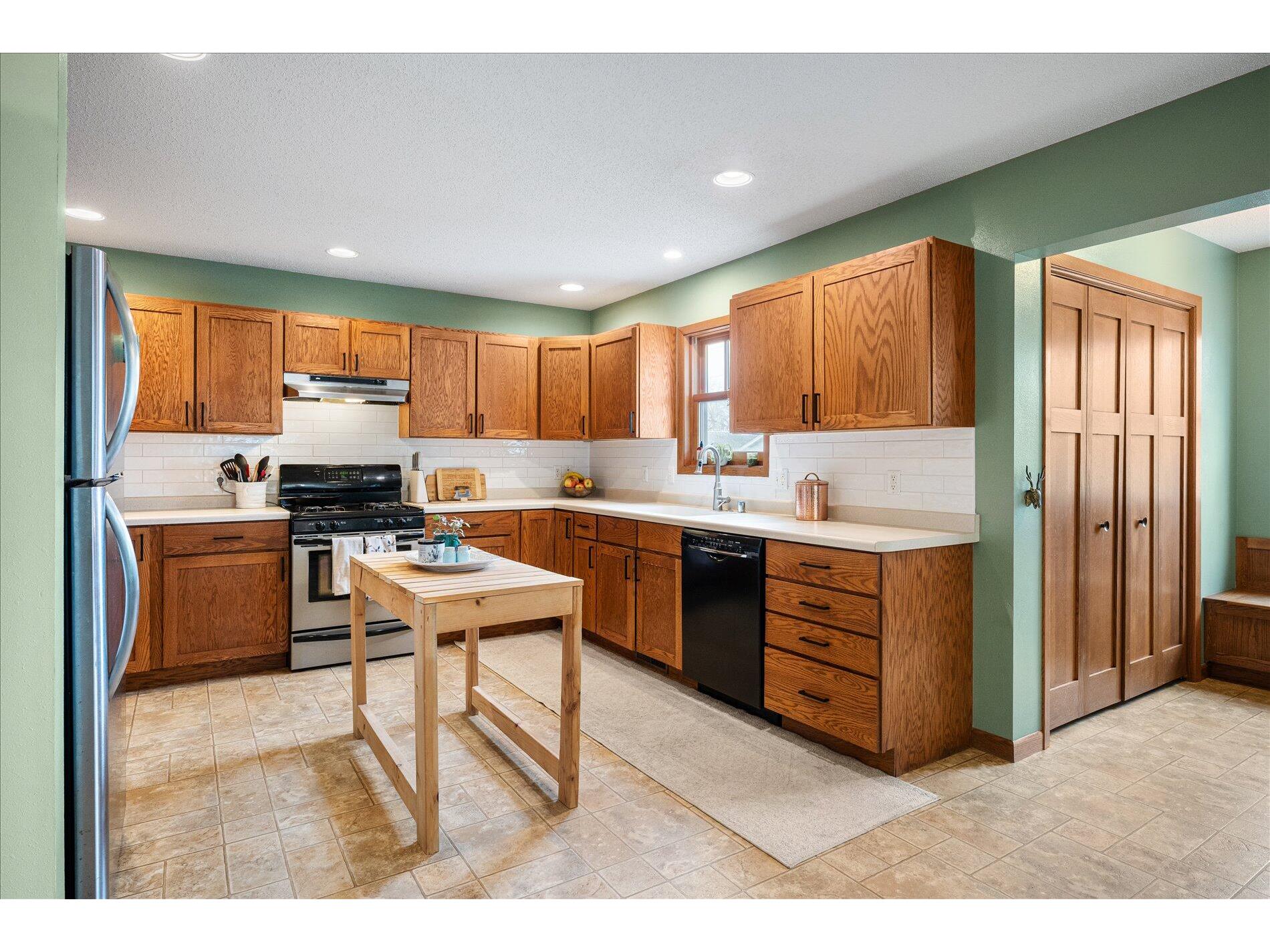622 Johnson La Crosse WI 54601 1958296 image6