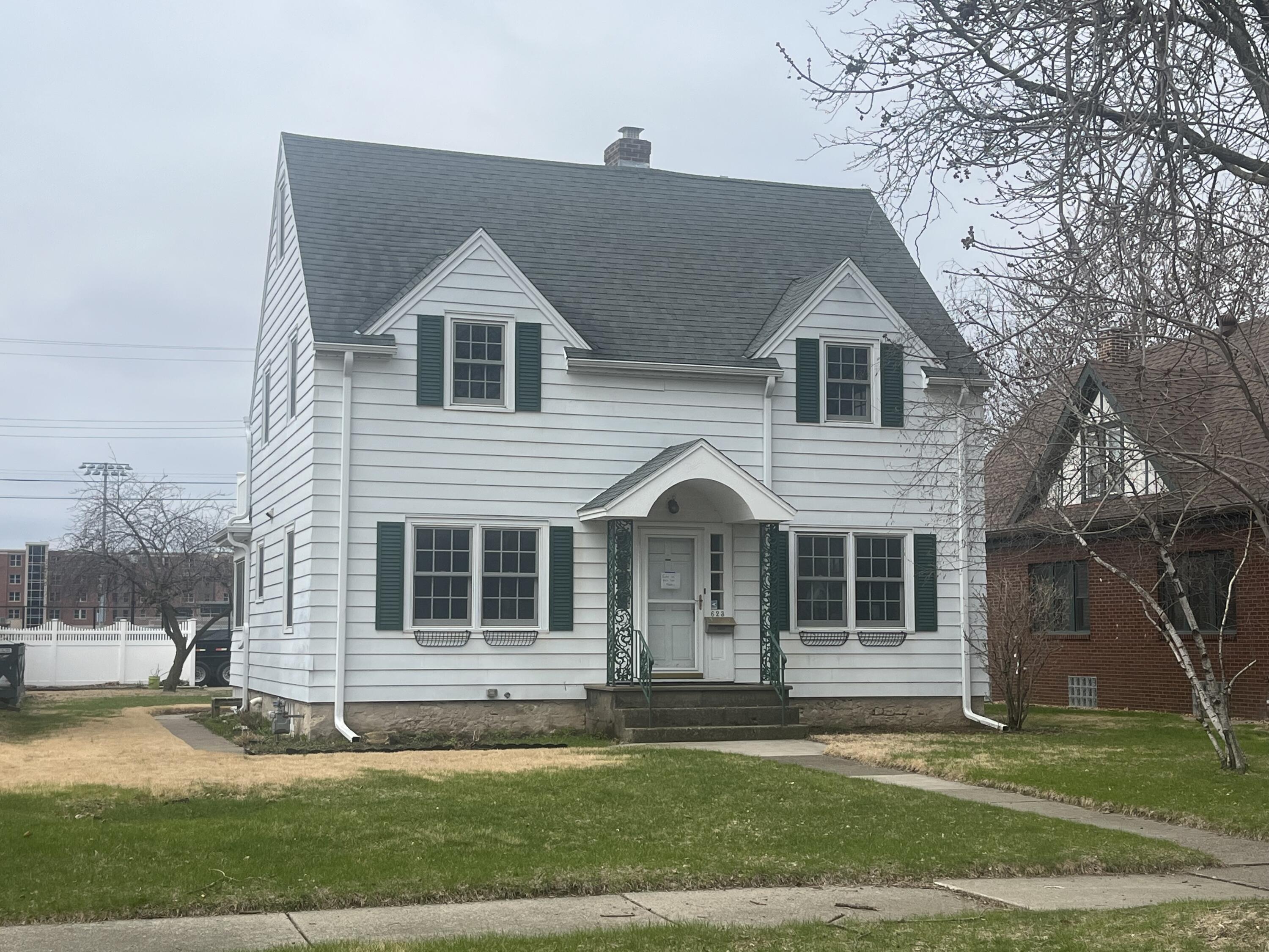 623 22nd La Crosse WI 54601 1914467 image1