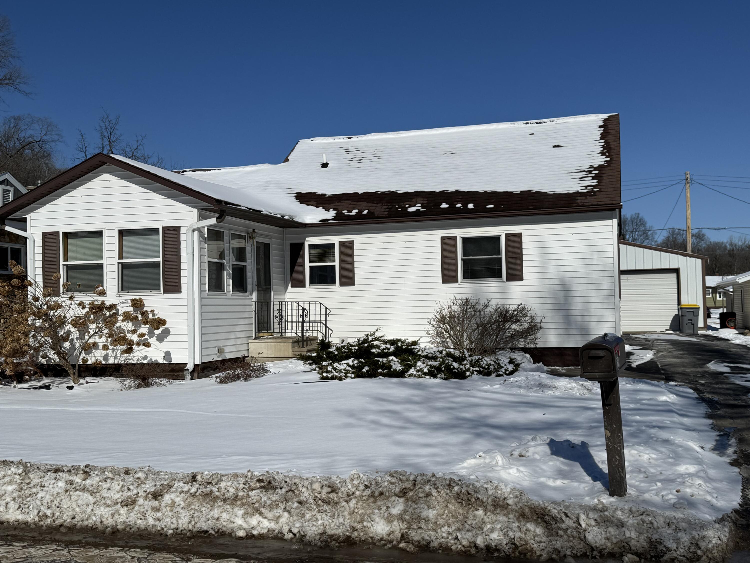 624 2nd La Crescent MN 55947 1907557 image1