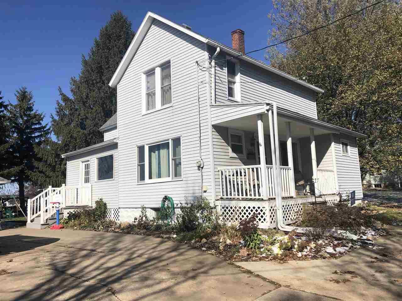624 S Main St Westby Wi 54667 Mls 1735980 Edina Realty