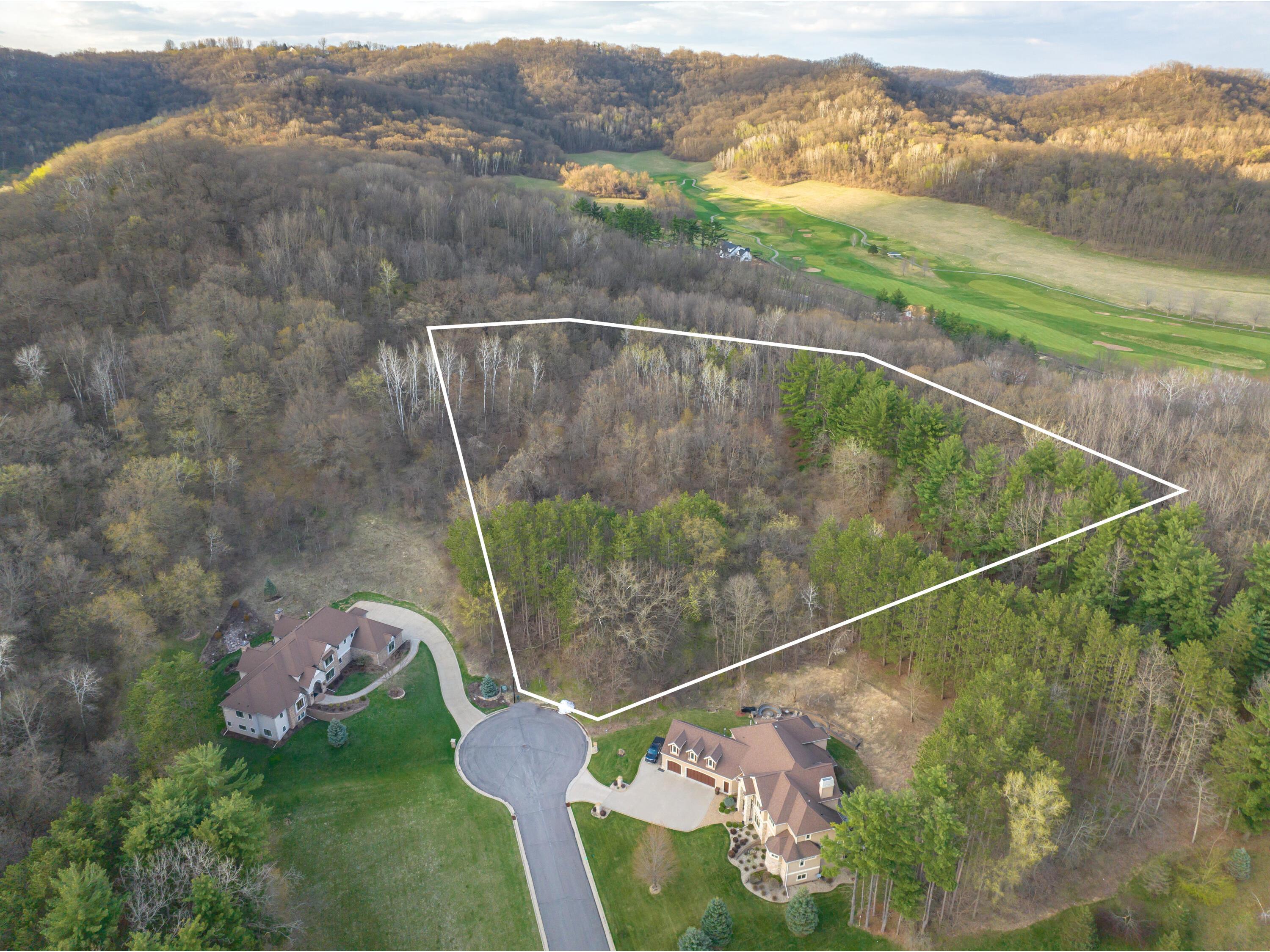 626 Pine Valley Onalaska WI 54650 1830987 image1