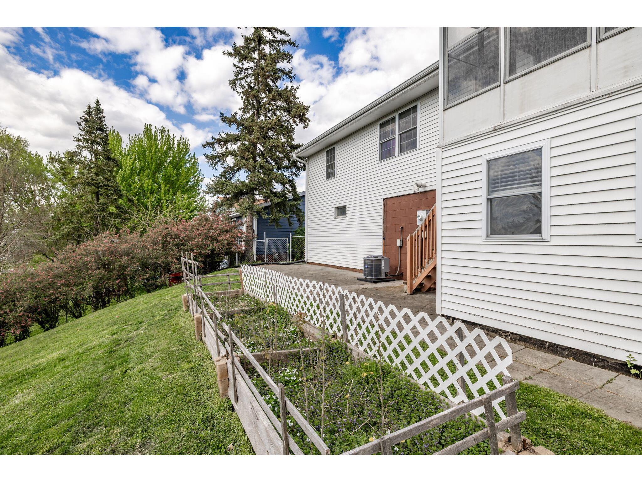 629 Hanson Onalaska WI 54650 1962220 image23