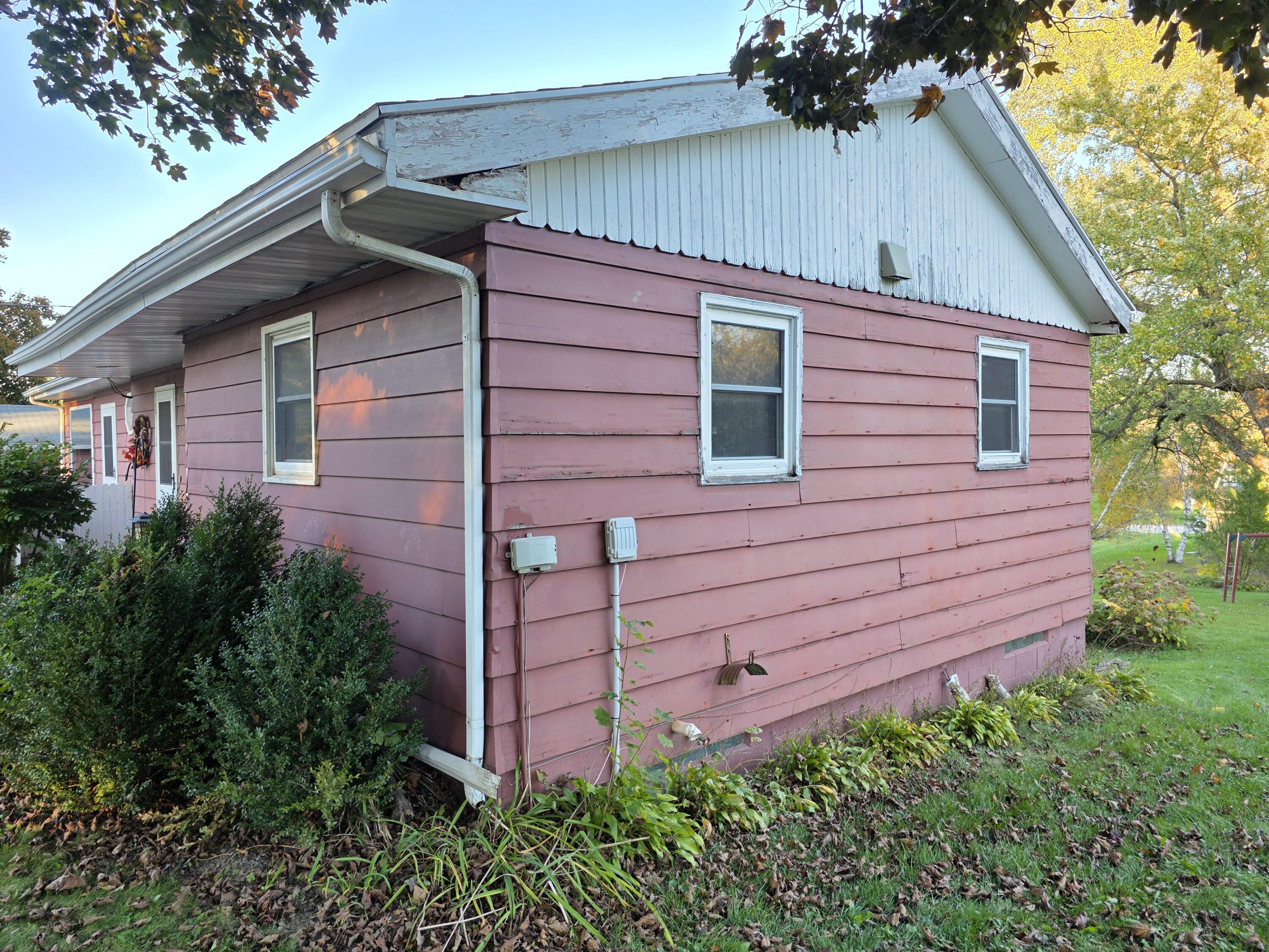 630 Albion Cashton WI 54619 1939933 image28