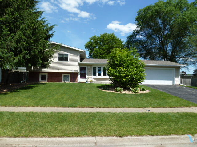 631 Campfire West Salem WI 54669 1877718 image1