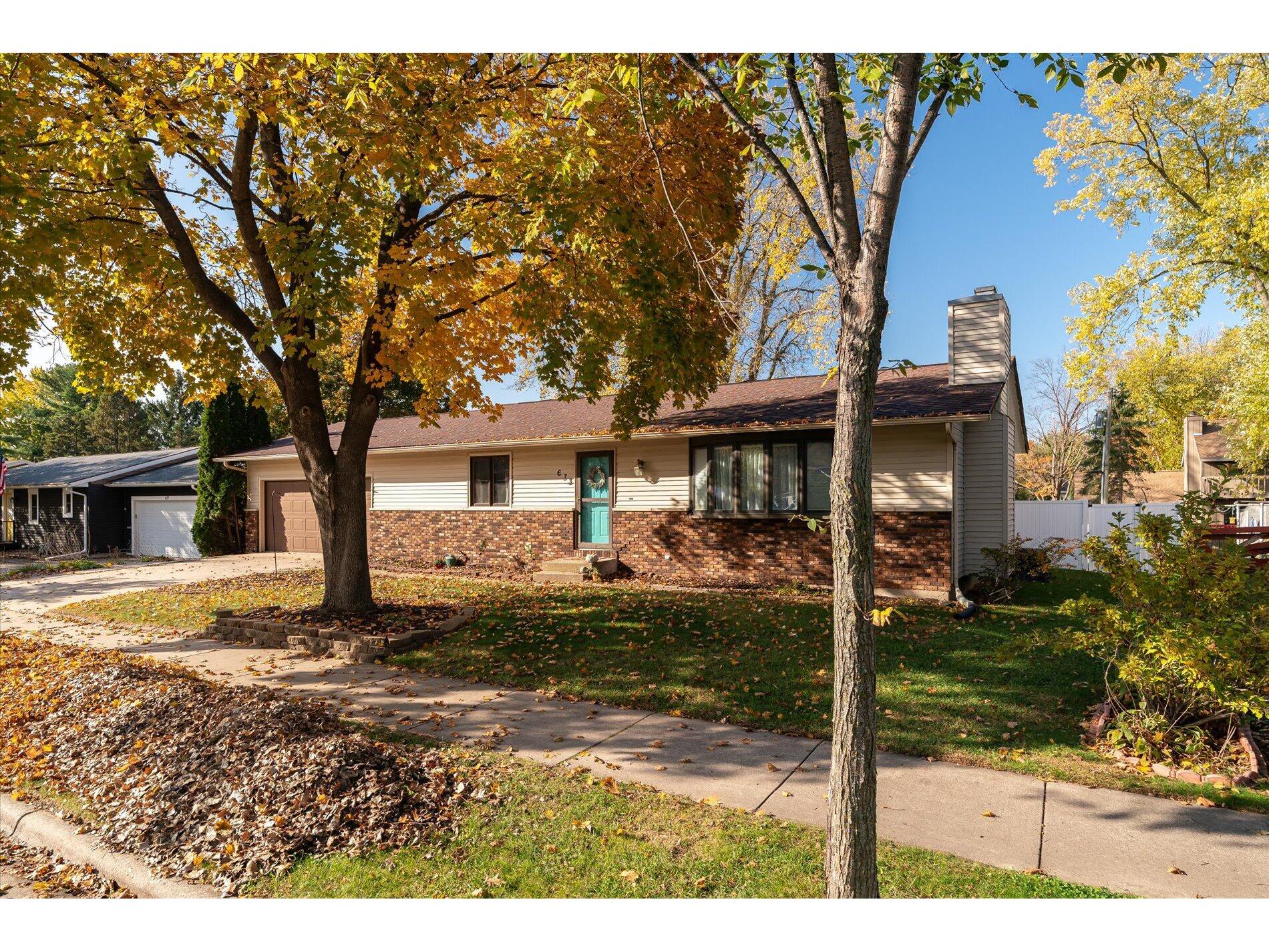 633 11th Onalaska WI 54650 1941528 image1