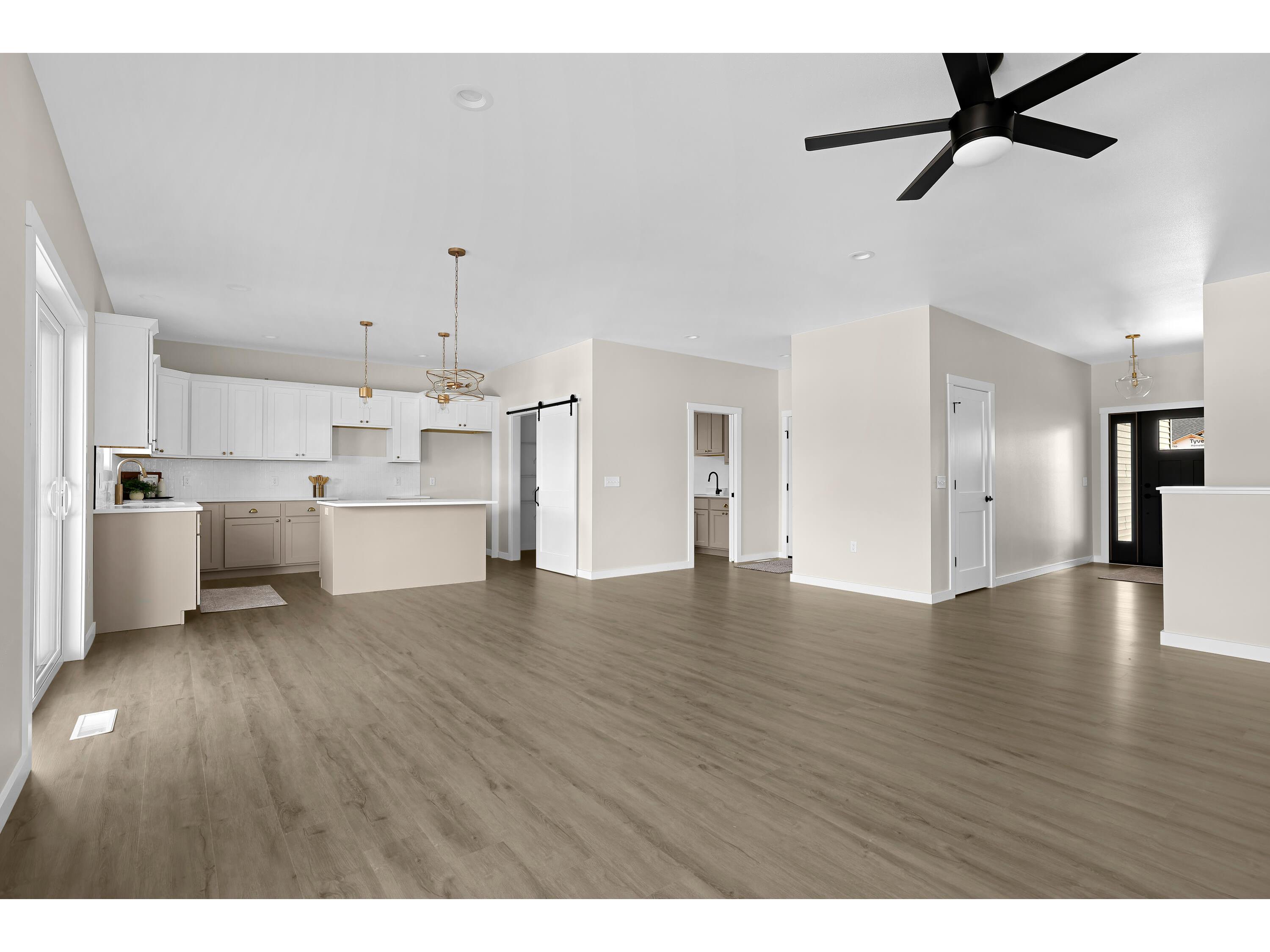 633 Lewis Holmen WI 54636 1944836 image3
