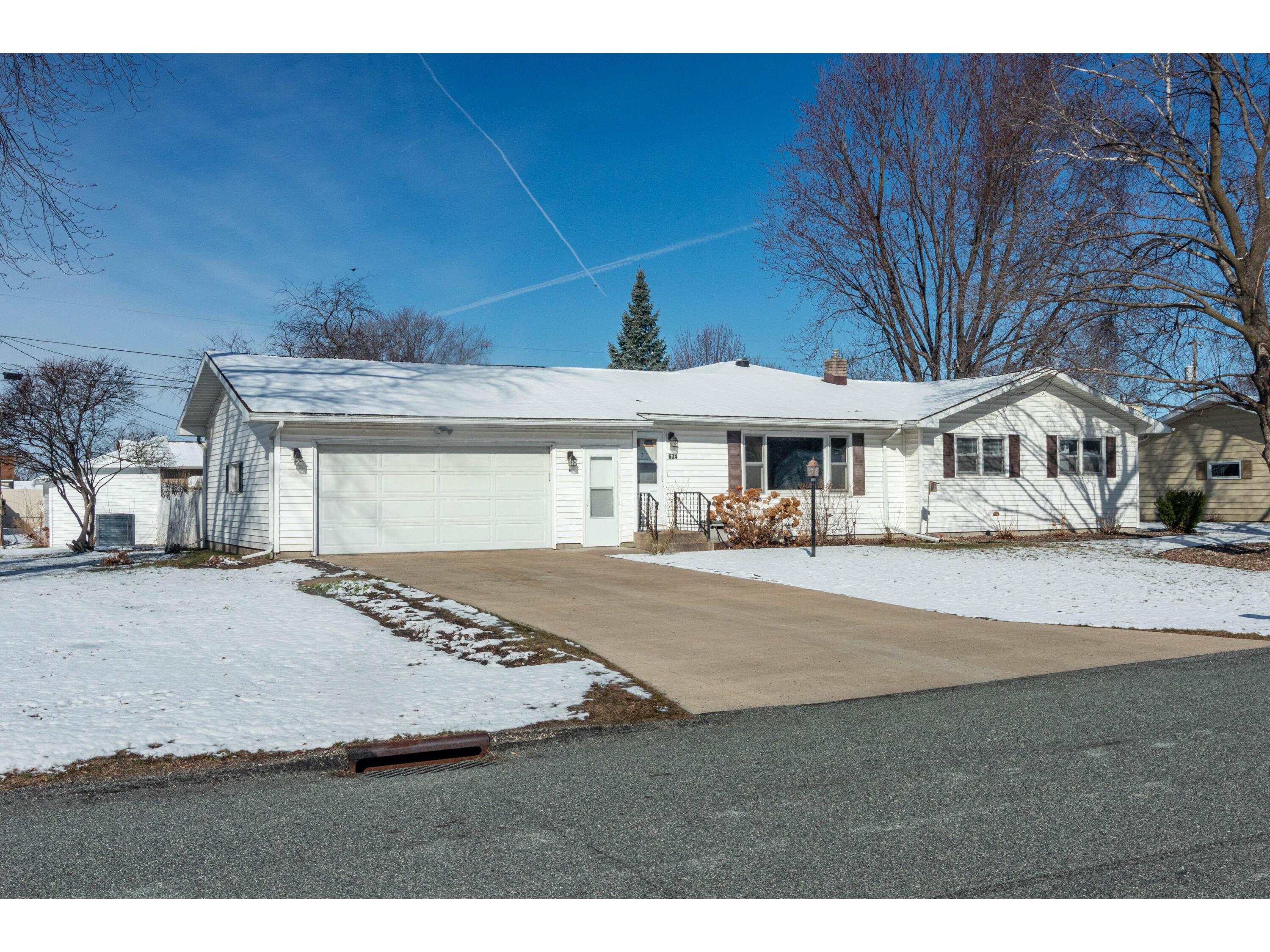 634 Winter Onalaska WI 54650 1869211 image1