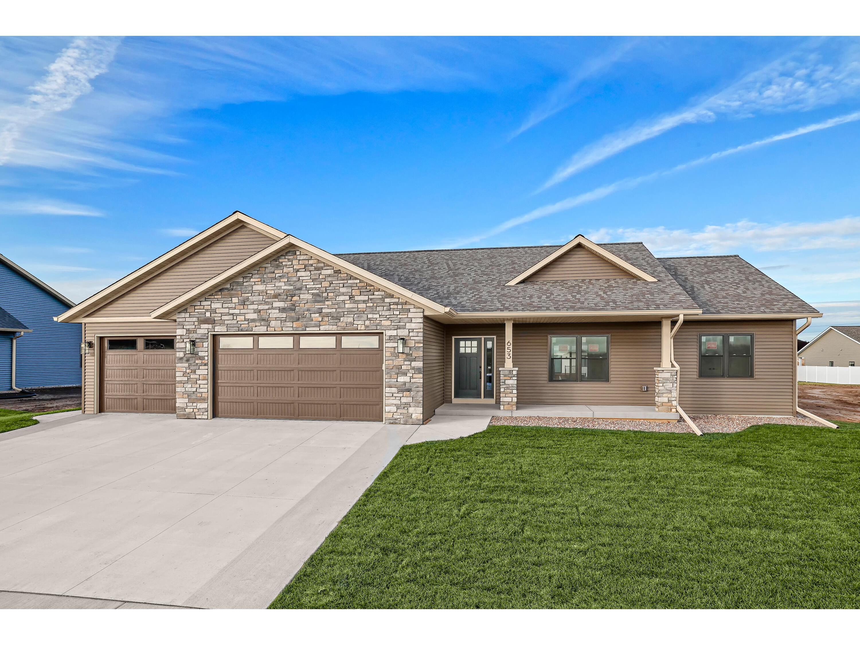 653 Boone Holmen WI 54636 1907503 image1