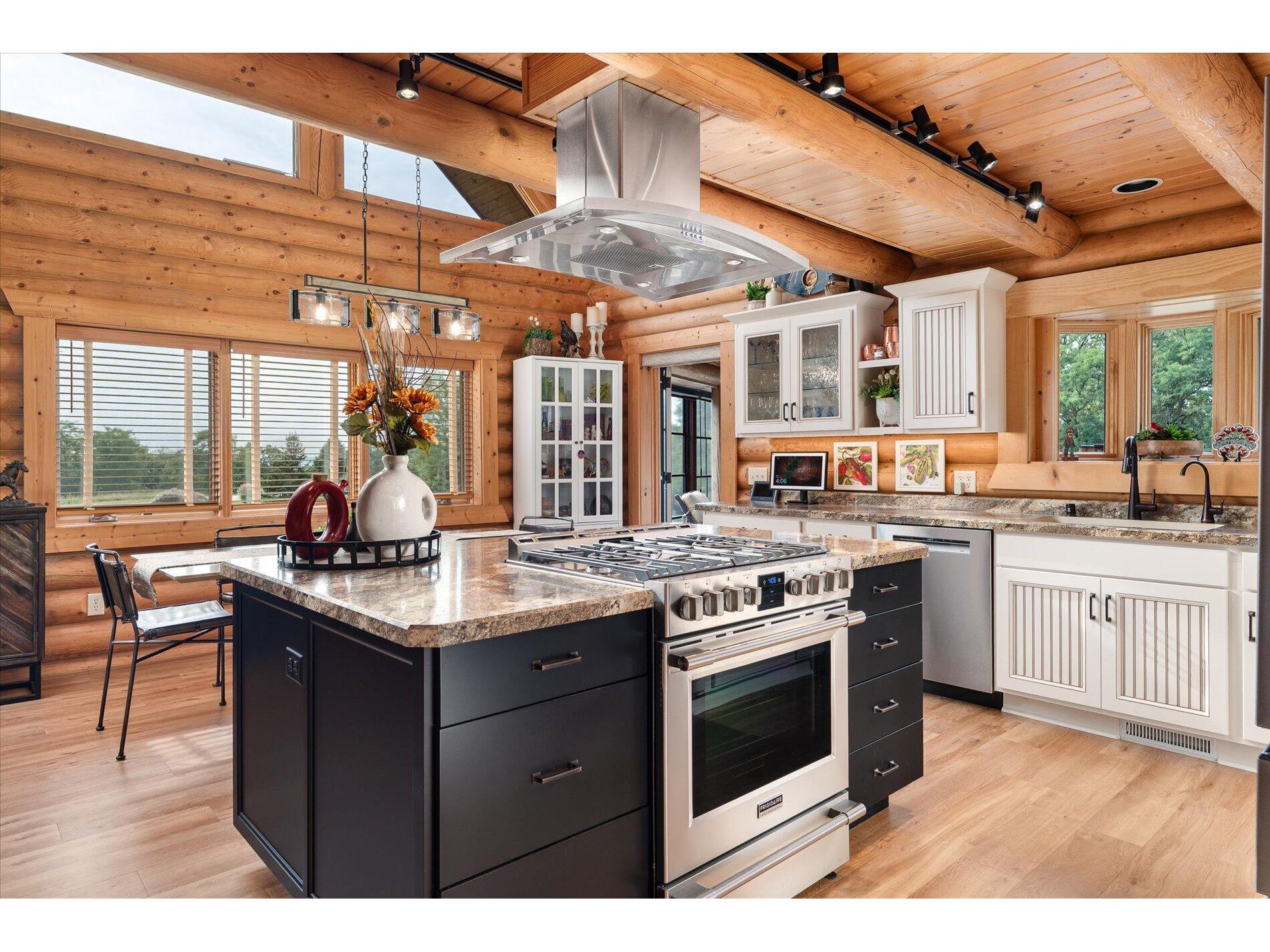 65416 DeSoto Bluffs Freeman WI 54624 1935876 image17