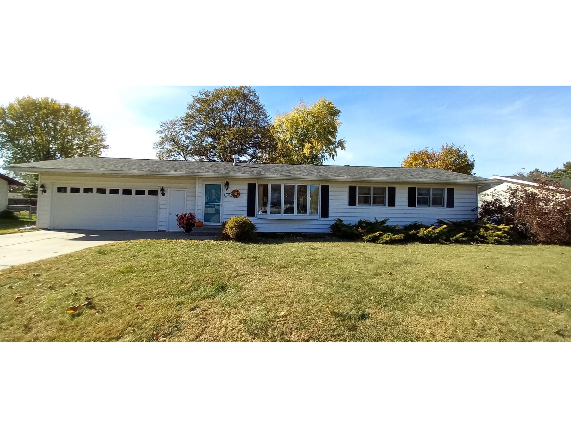 660 Green Onalaska WI 54650 1897916 image1