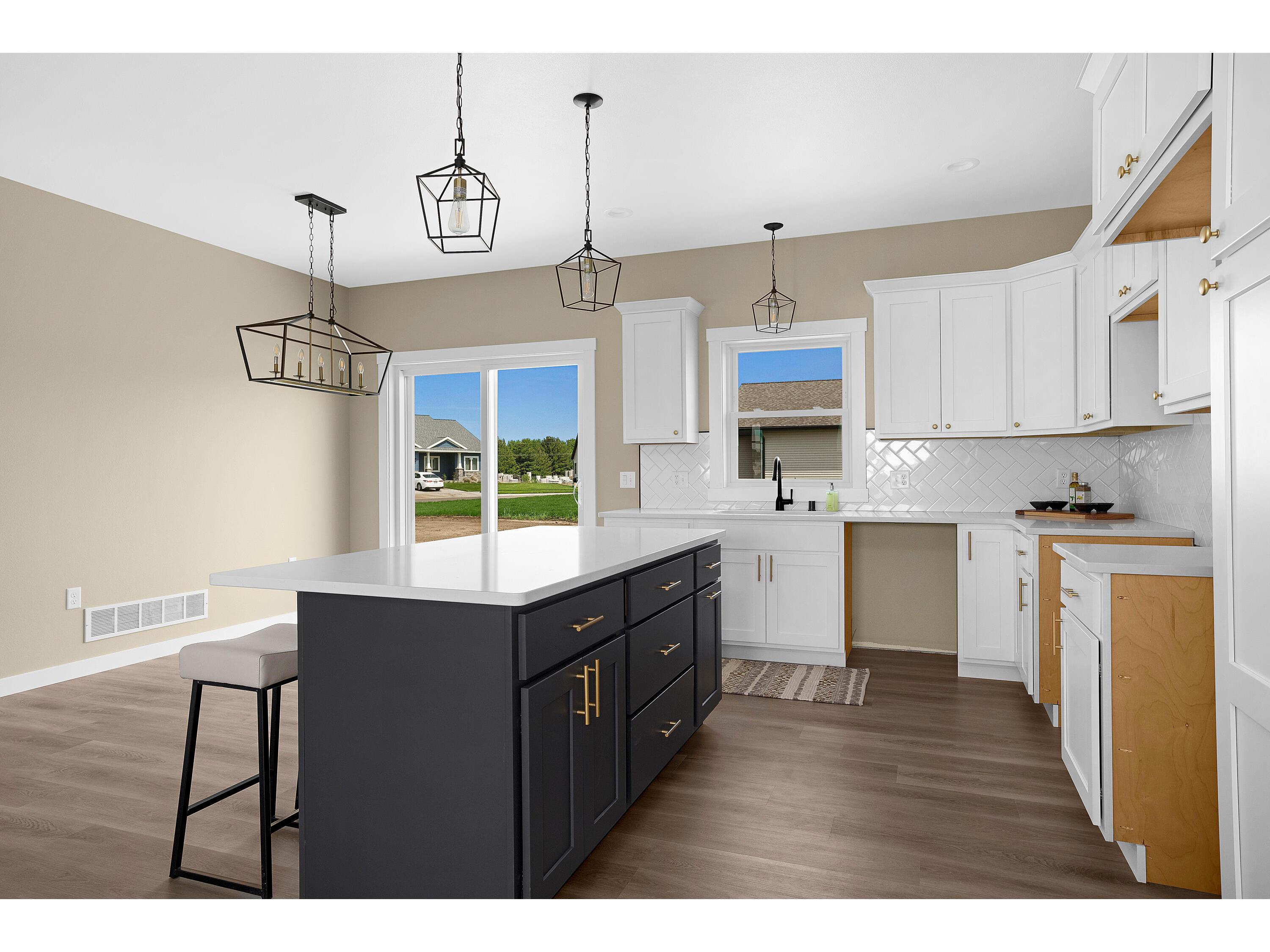 662 Boone Holmen WI 54636 1942590 image10