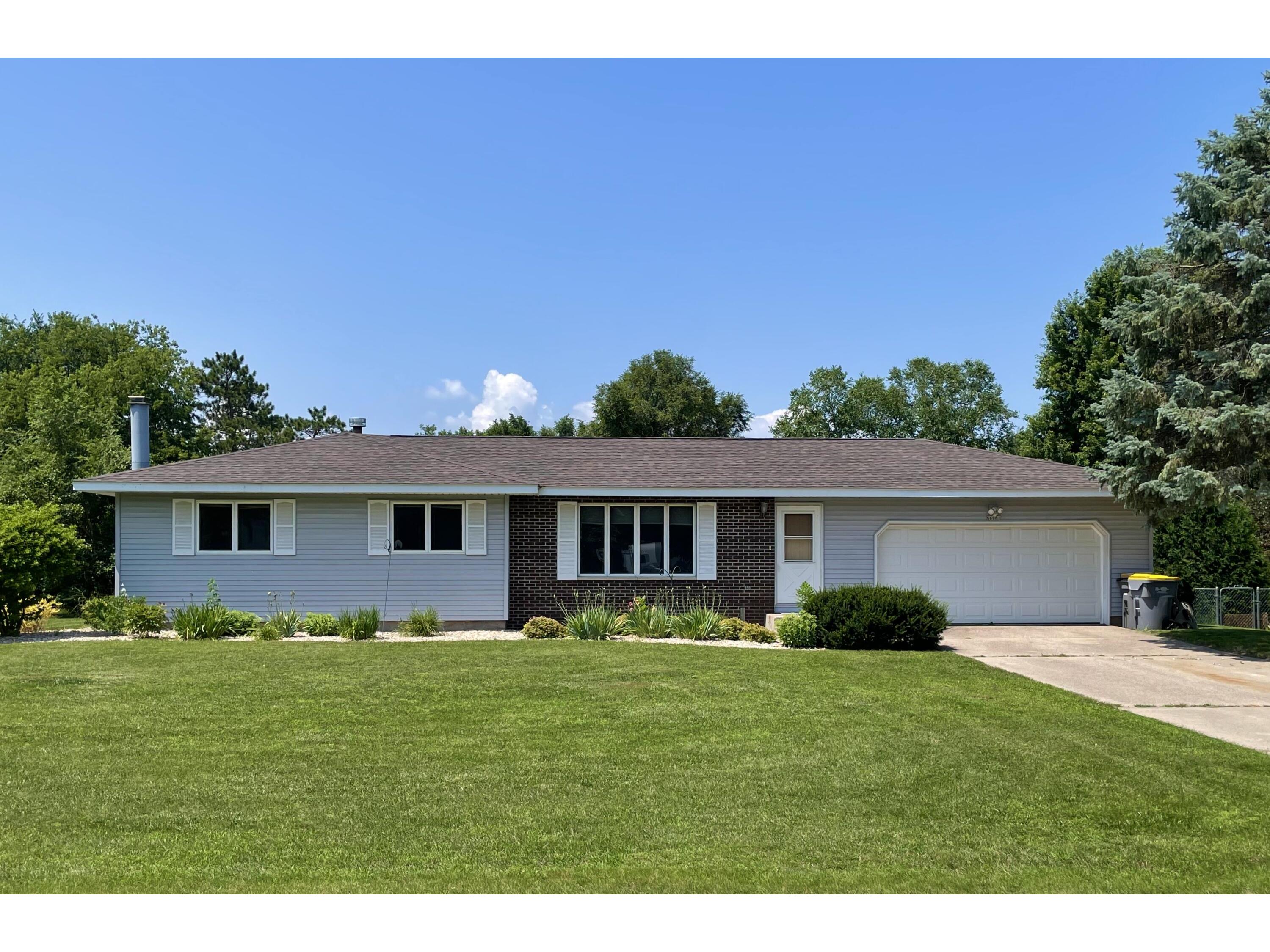 N6961 Pine Holland WI 54636 1883332 image1