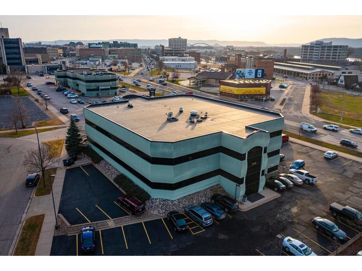 700 3rd #101A La Crosse WI 54601 1912181 image17