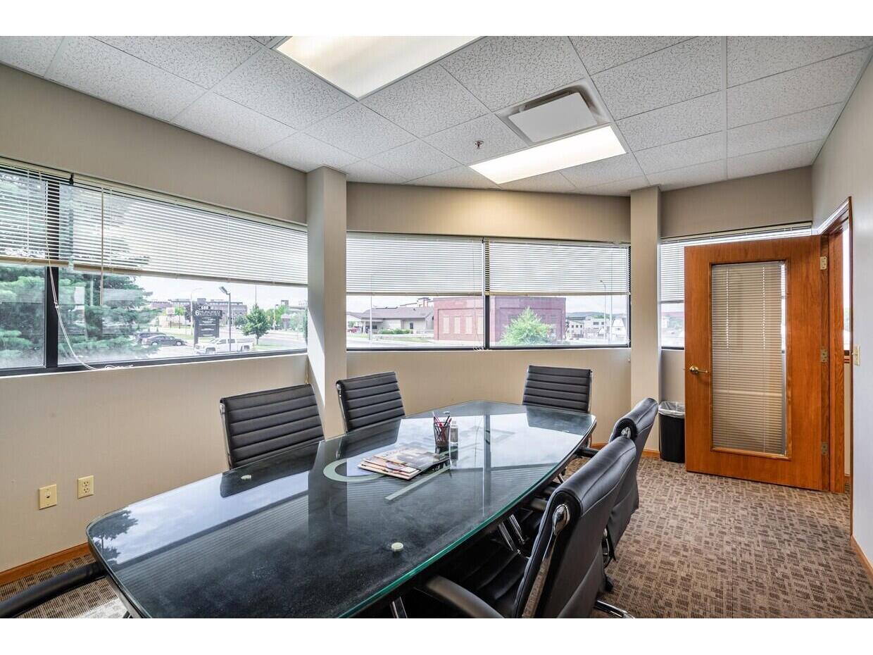 700 3rd #101A La Crosse WI 54601 1912181 image6